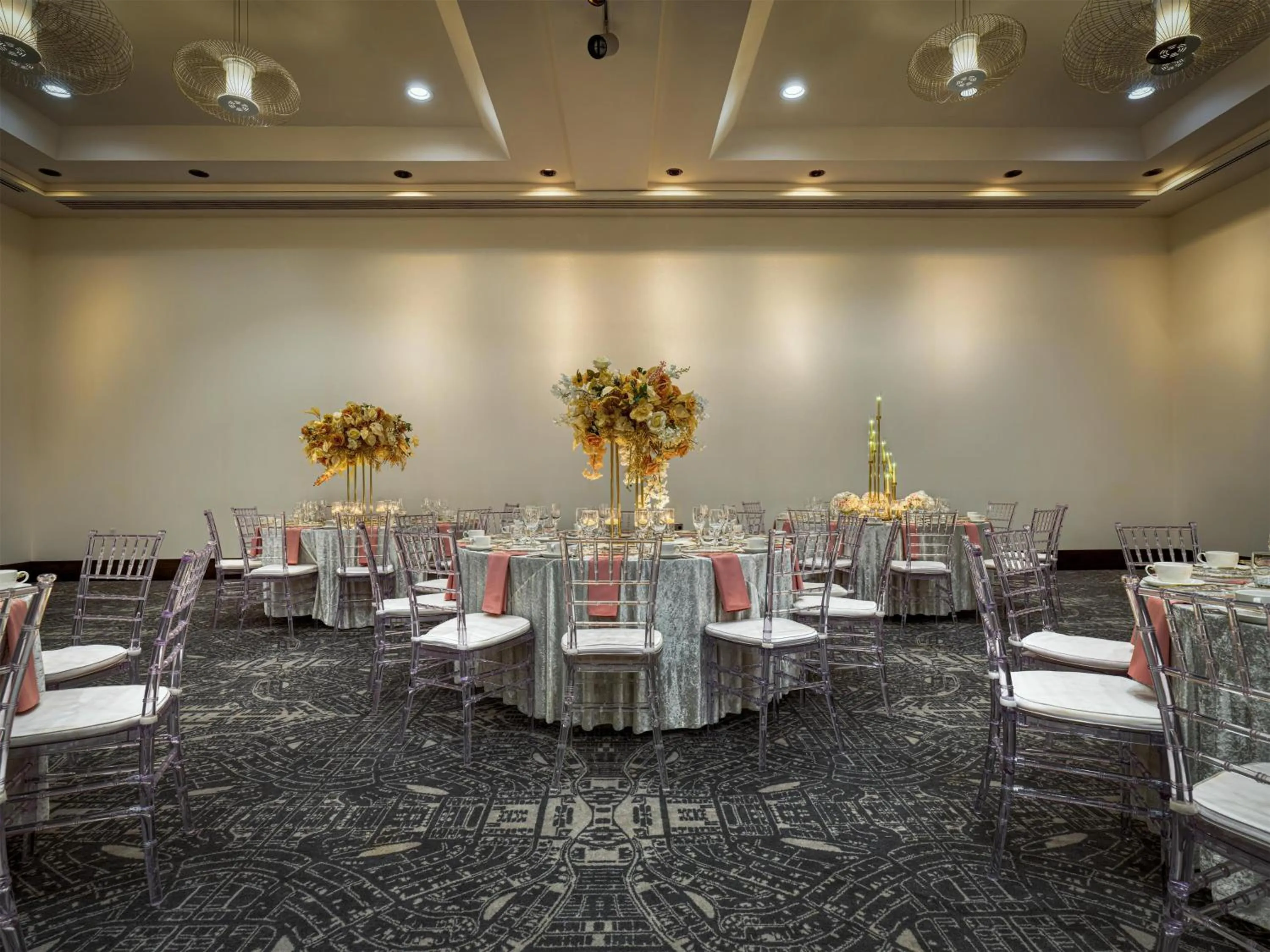 wedding in The Royal Sonesta Minneapolis Downtown