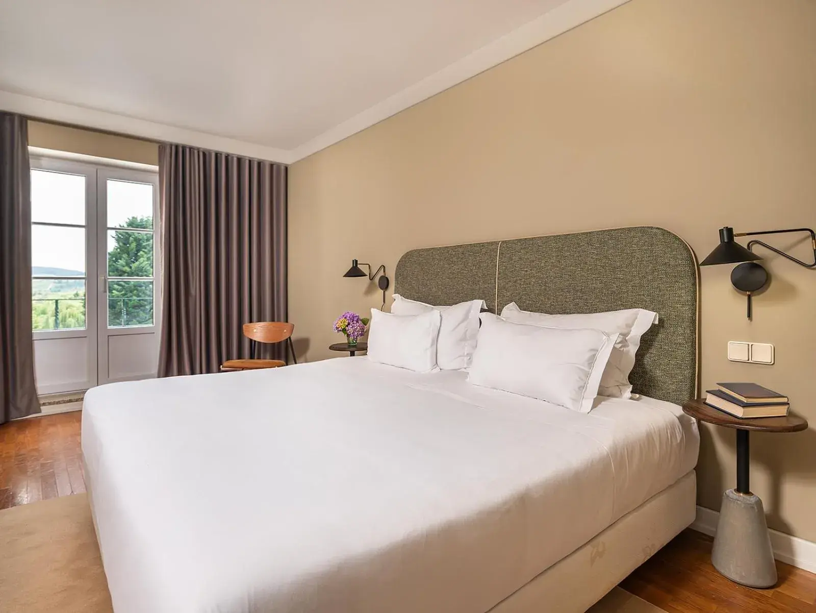 Superior Double or Twin Room with Pool View - single occupancy in Forrester Essence Douro Hotel - by Unlock Hotels Superior Double or Twin Room with Pool View - single occupancy in Forrester Essence Douro Hotel - by Unlock Hotels