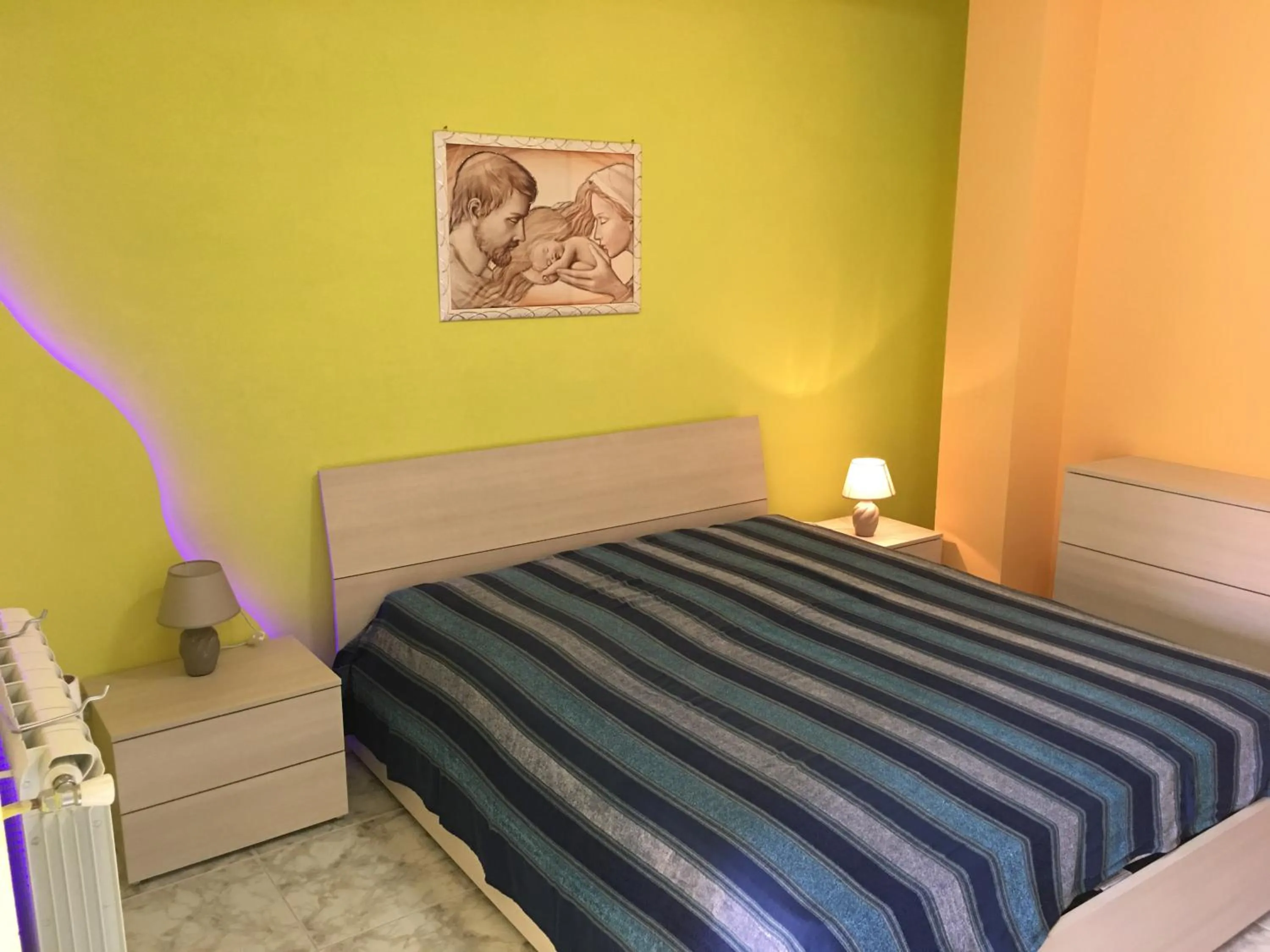 Photo of the whole room in Hotel Del Lago