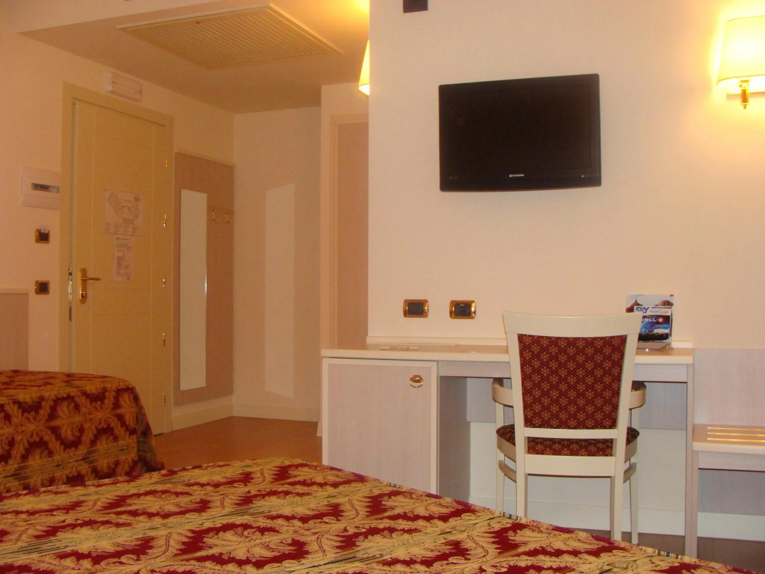 Decorative detail, Bed in Hotel Belforte