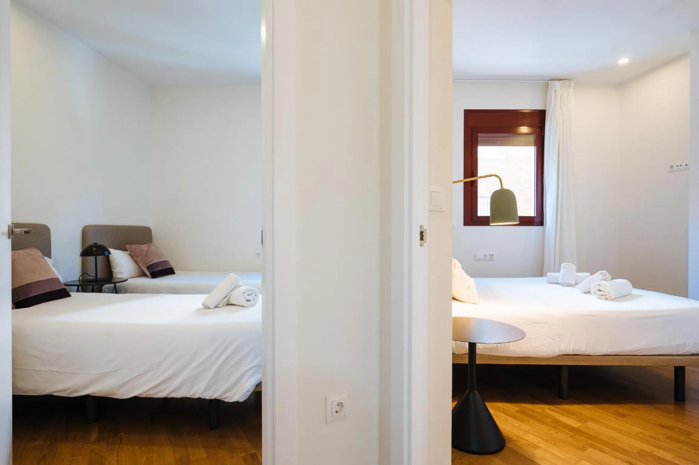 Bed in The Zentral Suites & Apartments