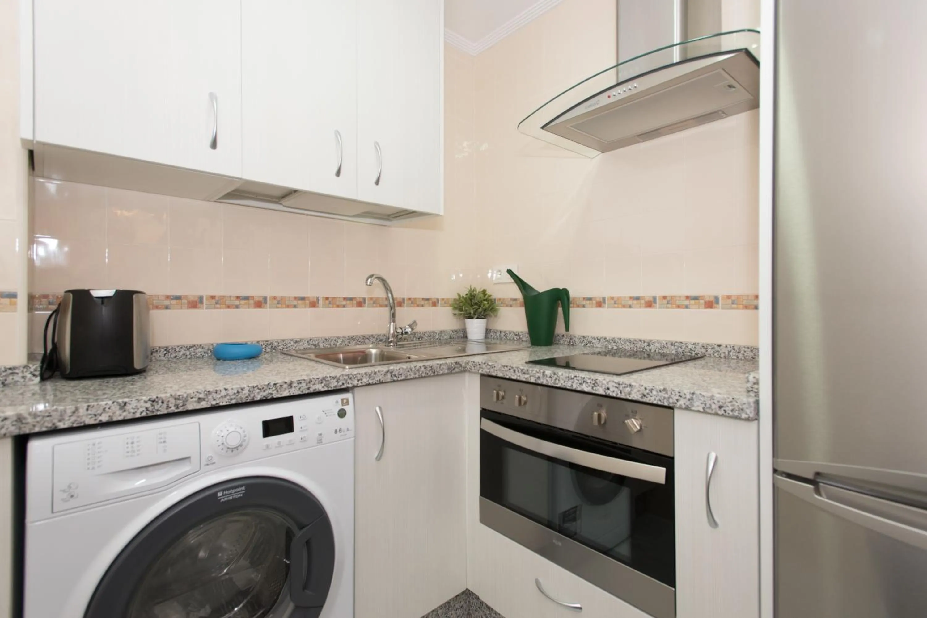 Kitchen or kitchenette in The Zentral Suites & Apartments