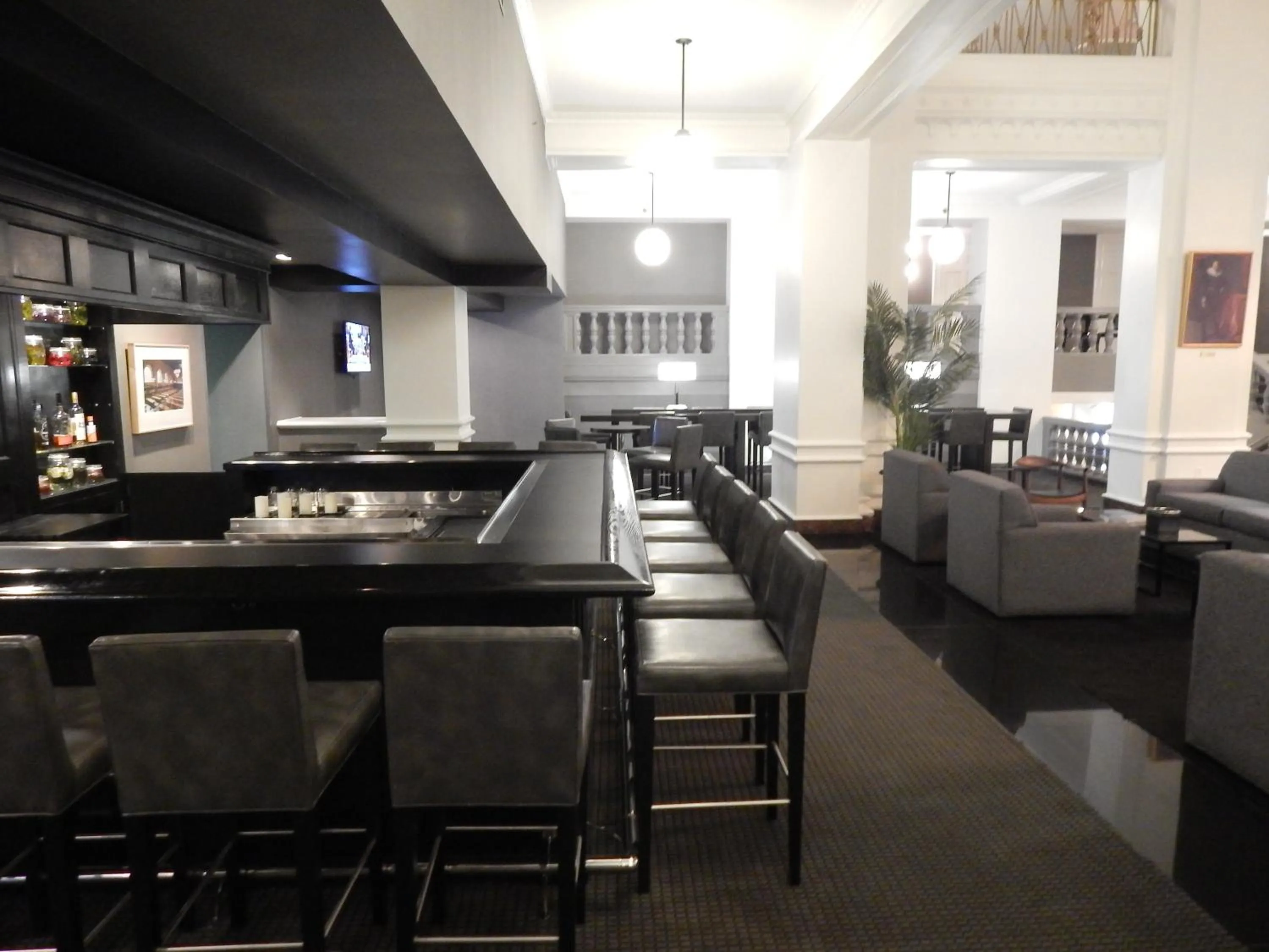 Lounge or bar in Lord Baltimore Hotel