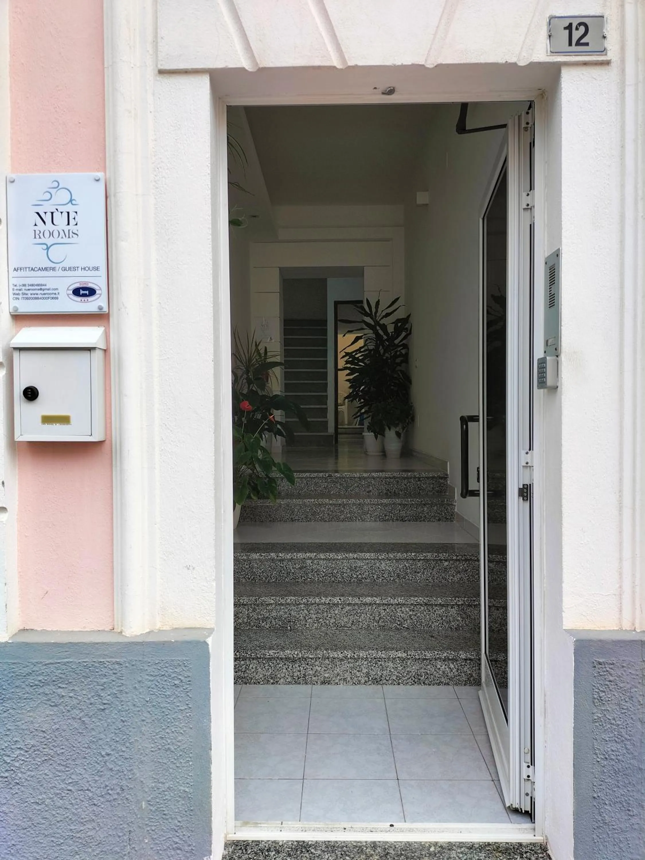 Facade/entrance in Nùe Rooms