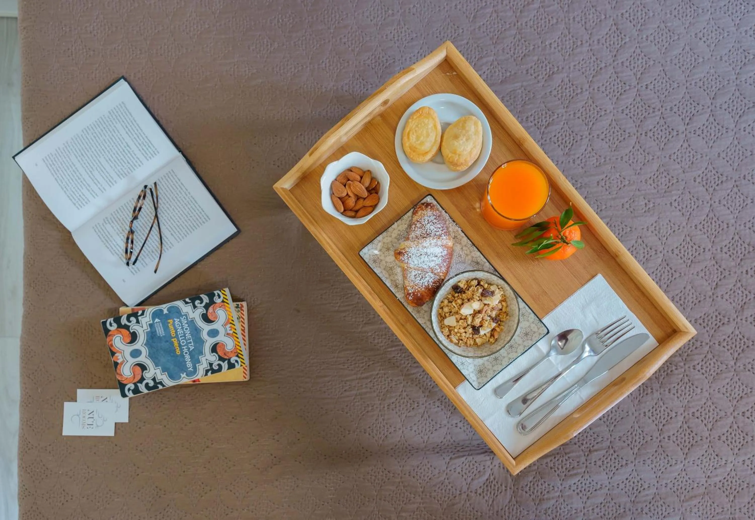 Food and drinks in Nùe Rooms