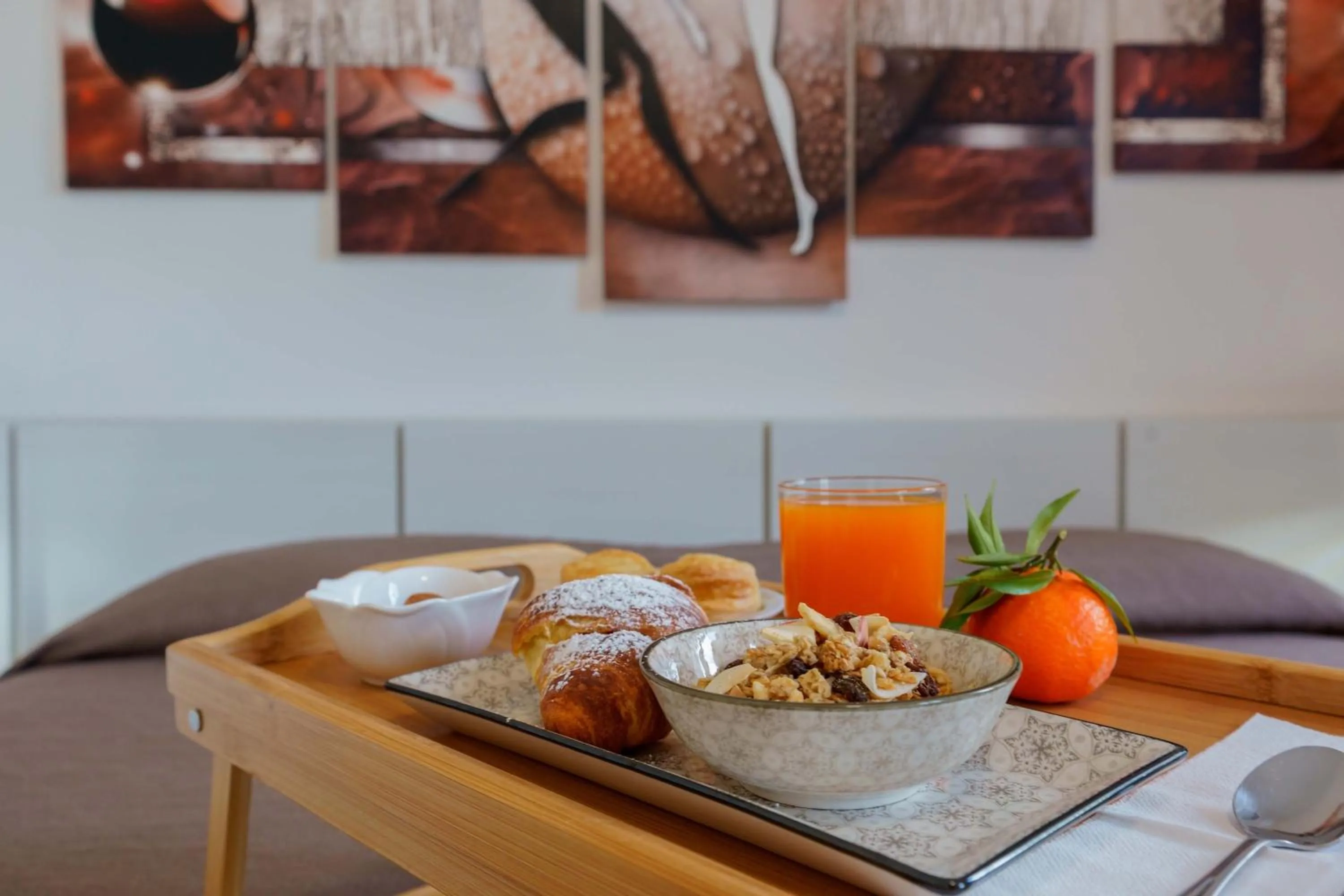 Food and drinks in Nùe Rooms