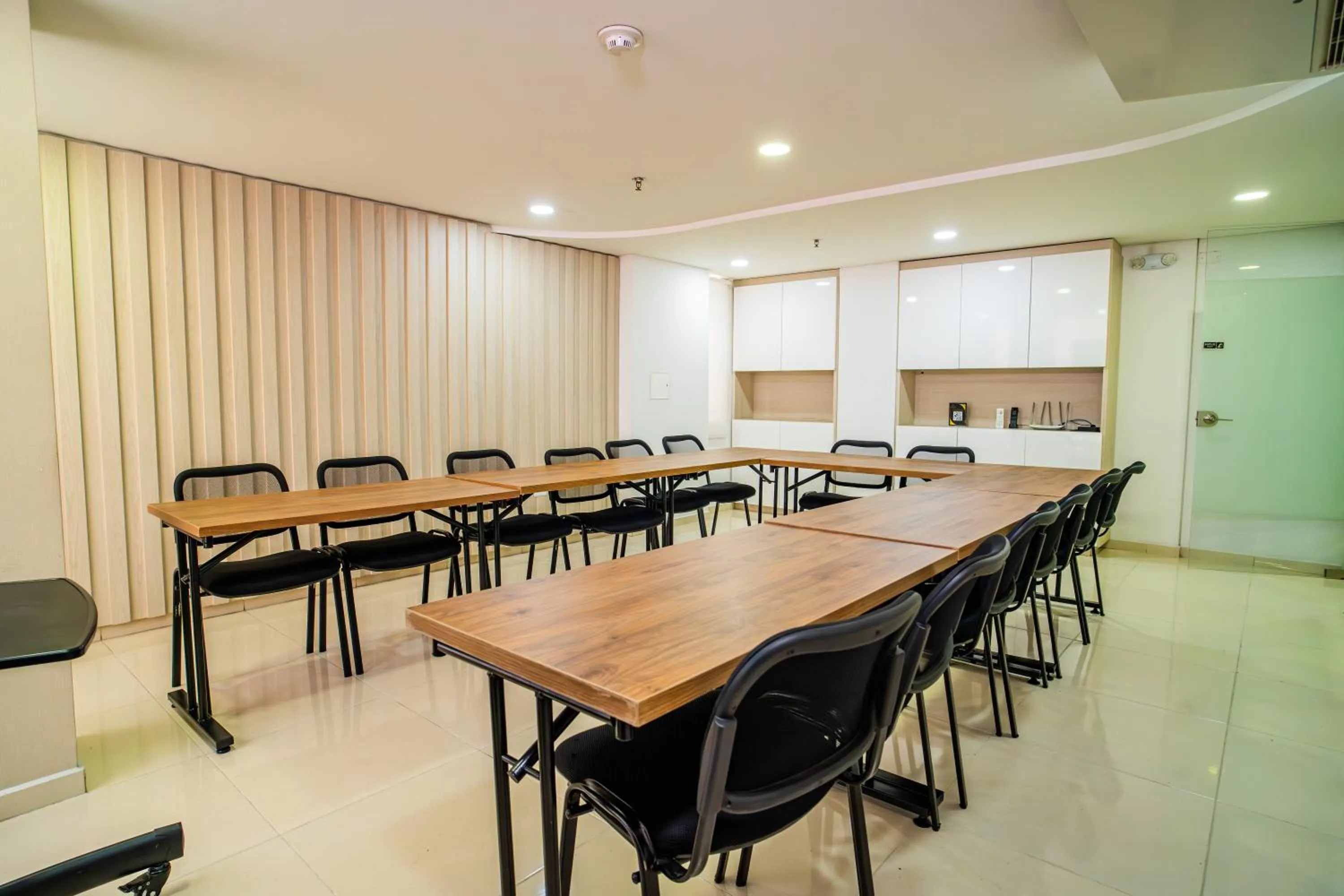 Meeting/conference room in Ambar Hotel Boutique Cali