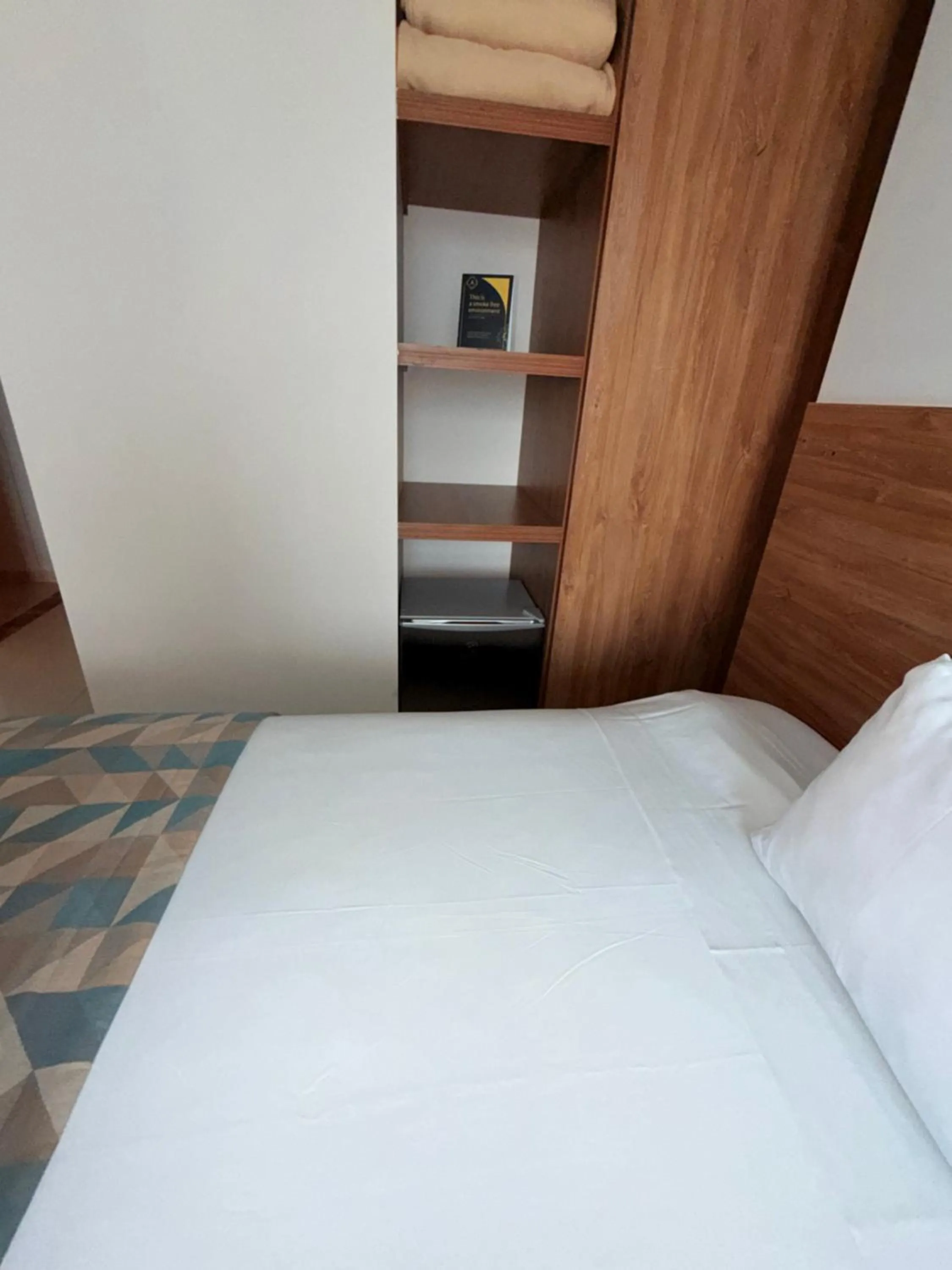 minibar, Bed in Ambar Hotel Boutique Cali