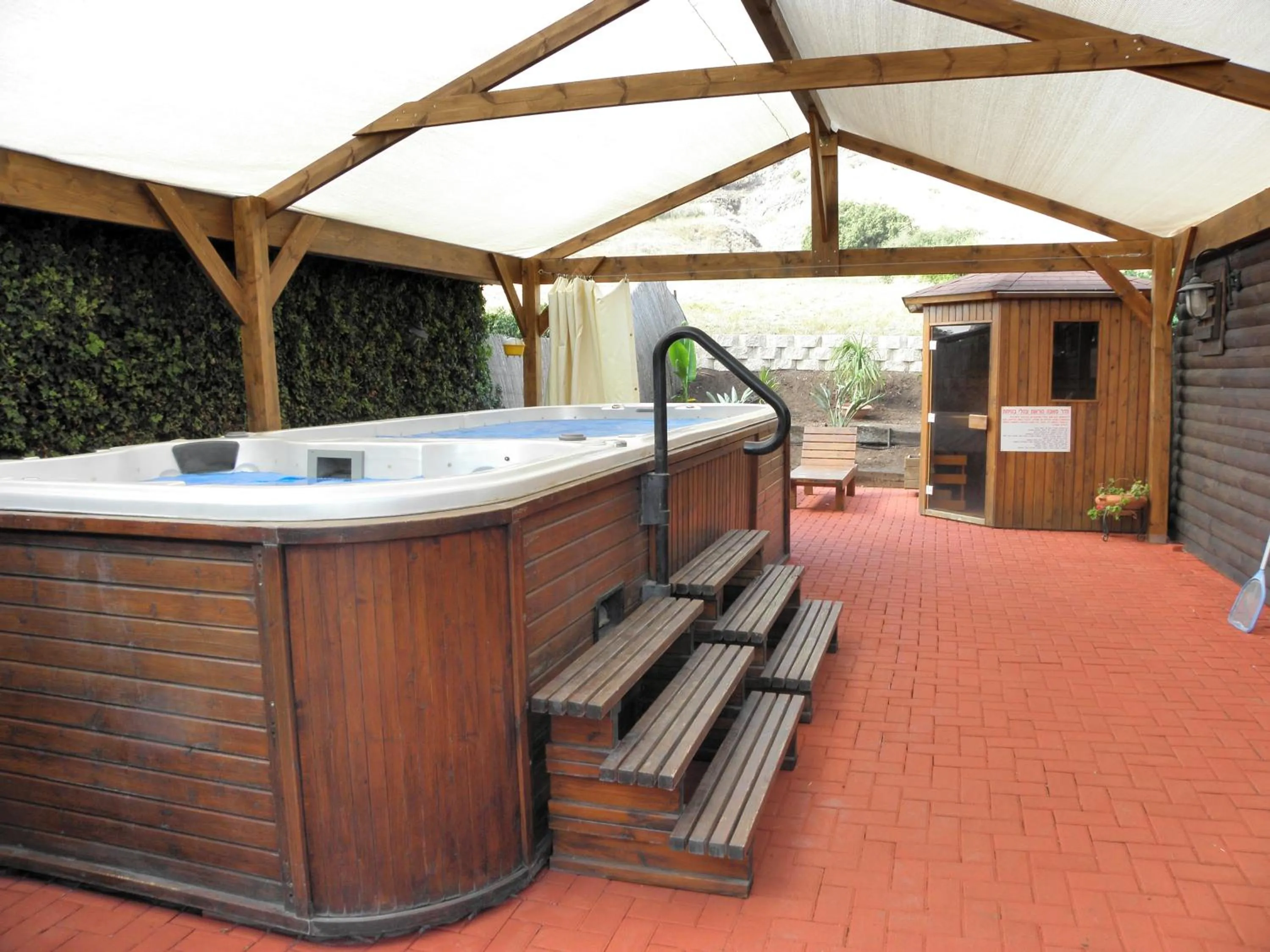 Hot Tub in Avigail Guest House