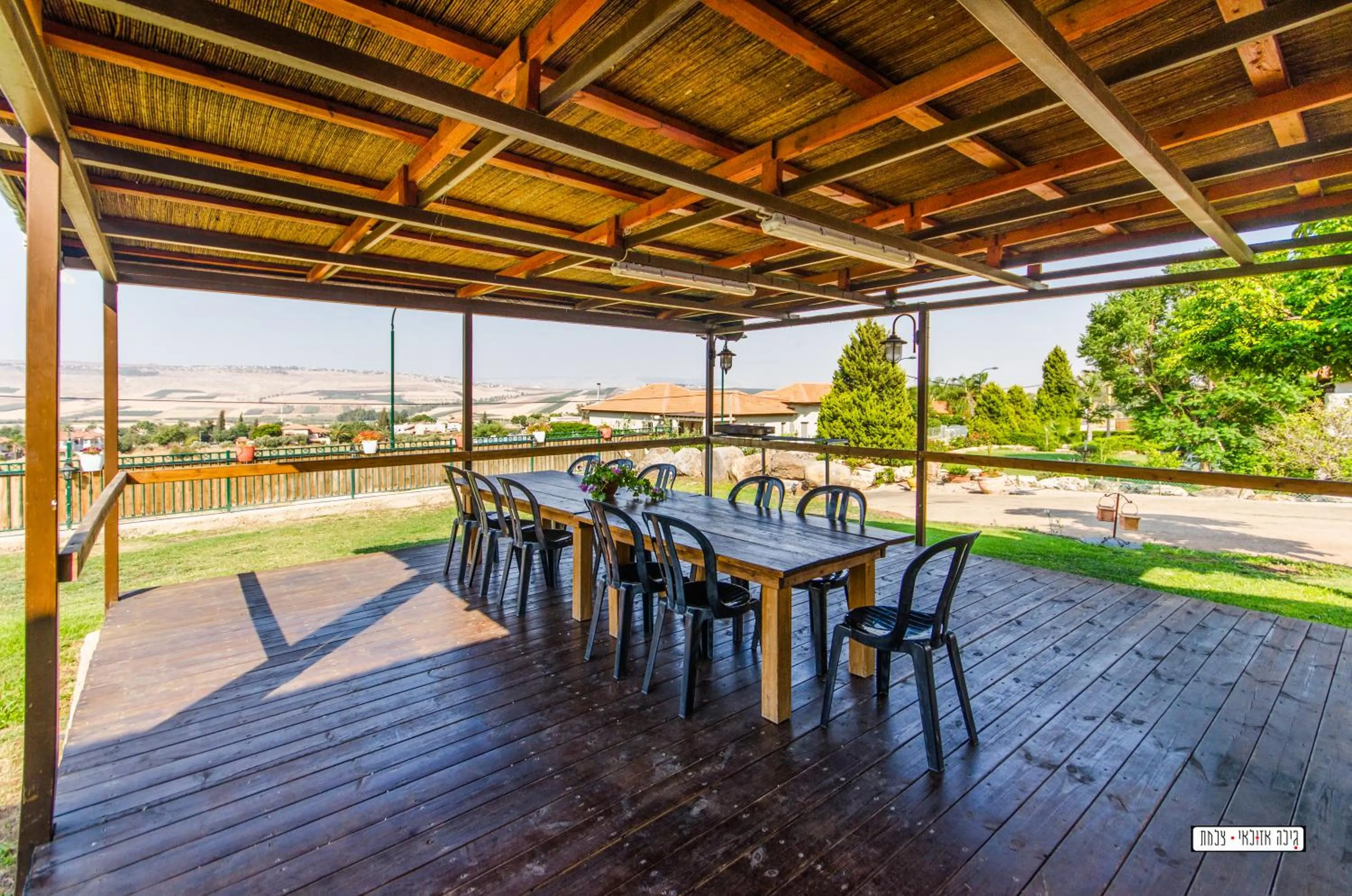 Balcony/Terrace in Avigail Guest House
