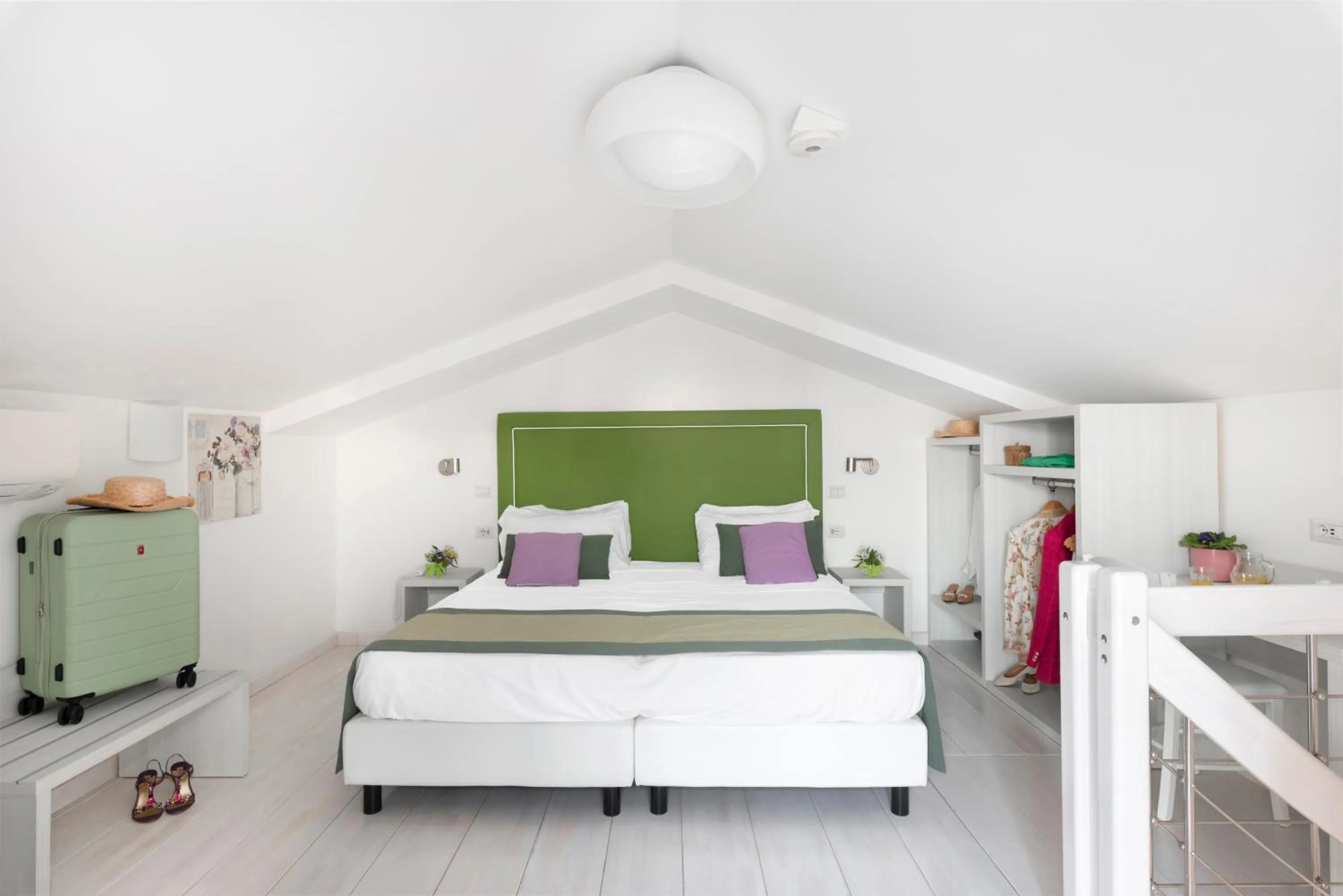 Bedroom, Bed in Al Centro Suites