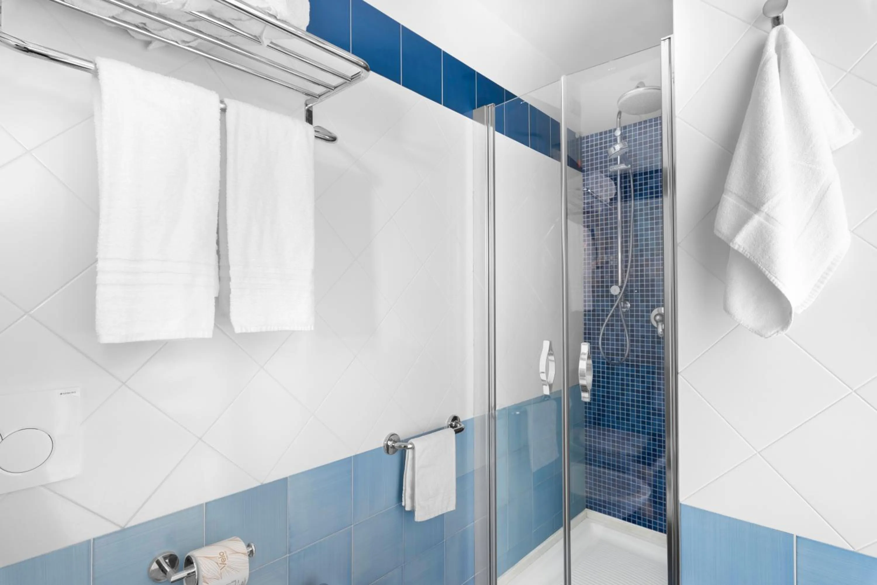 Bathroom in Al Centro Suites