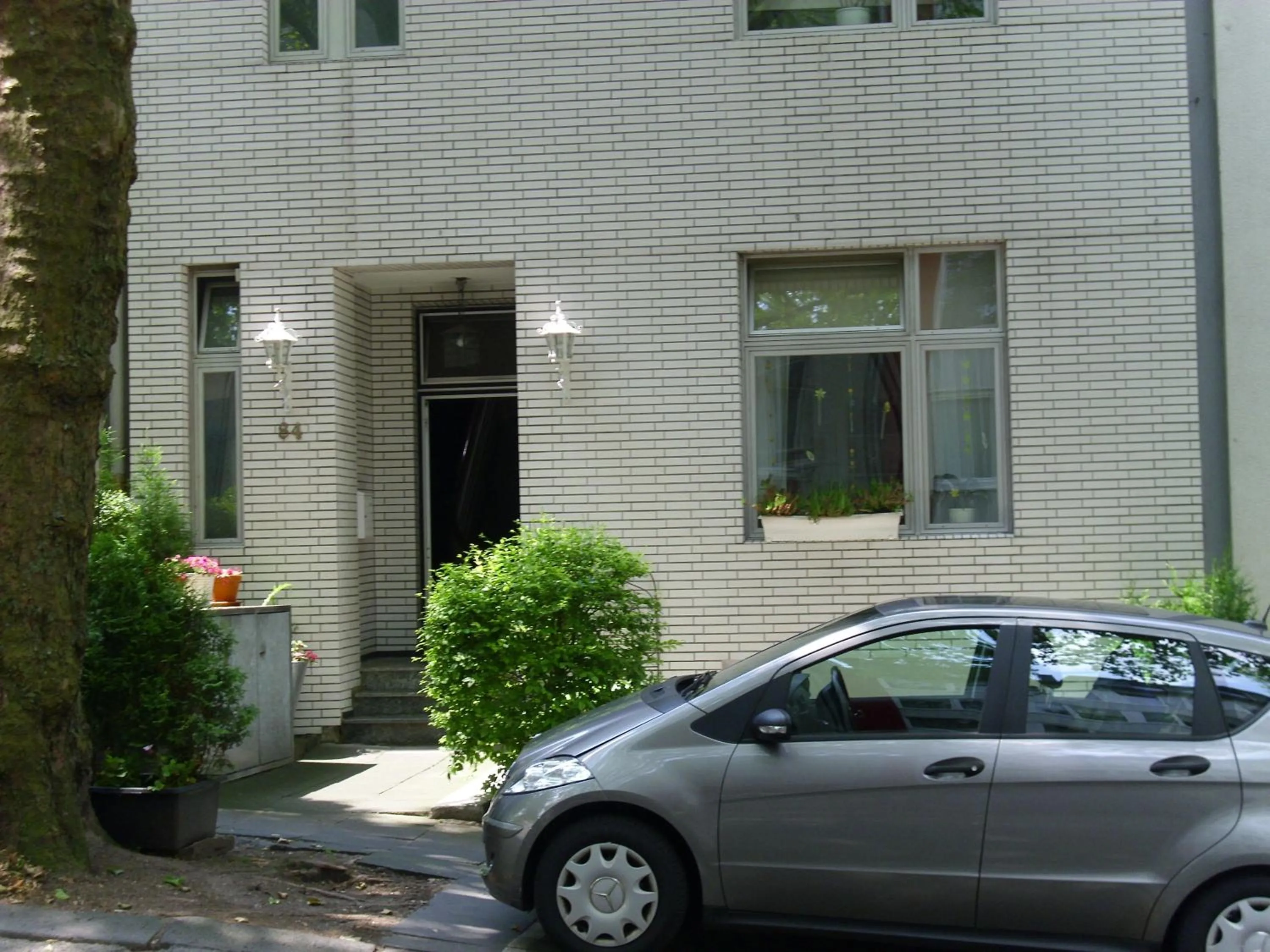 Facade/entrance in Messewohnung Augusta