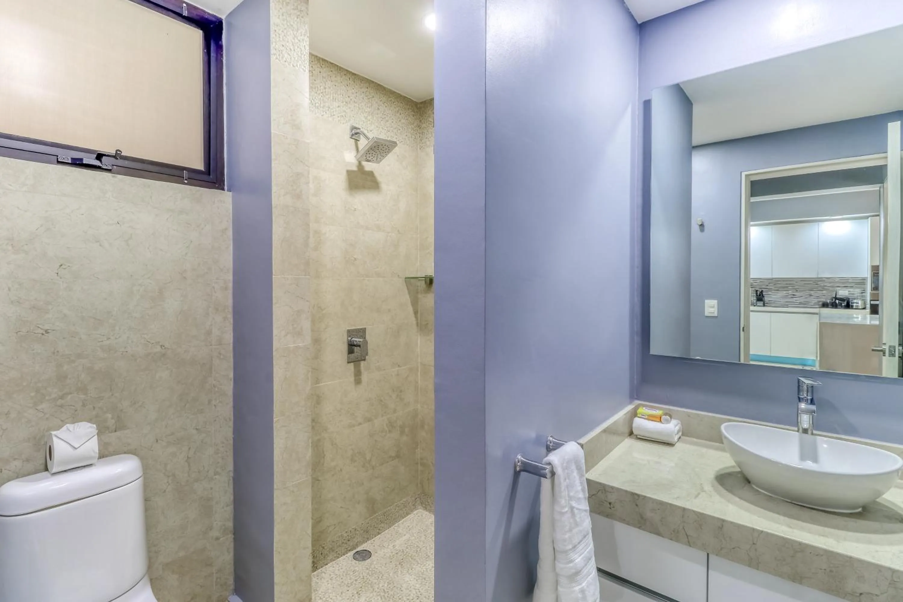 Chandelier B102 @ Lagunas