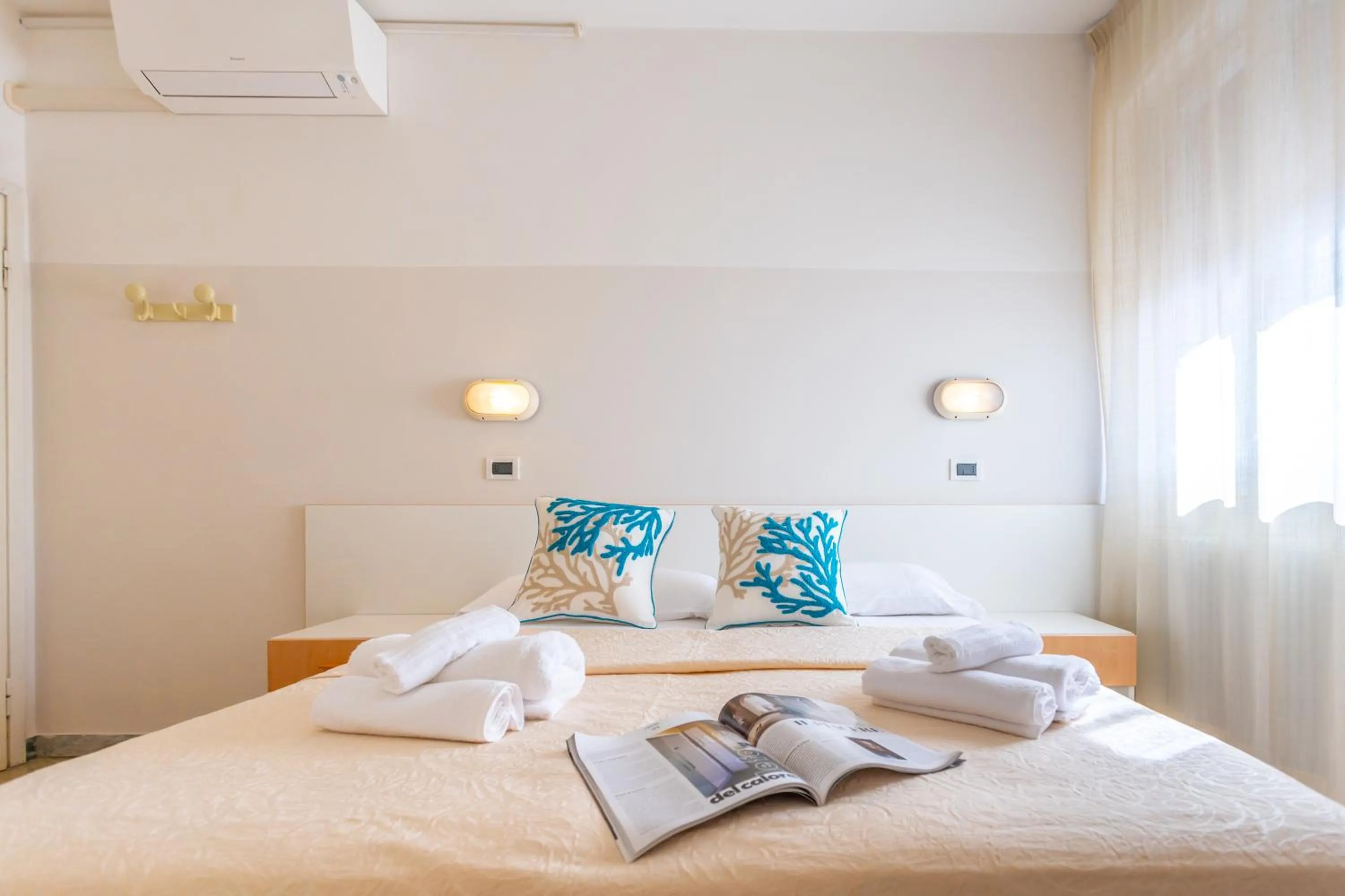 Bedroom, Bed in Hotel Selene - Vista Mare