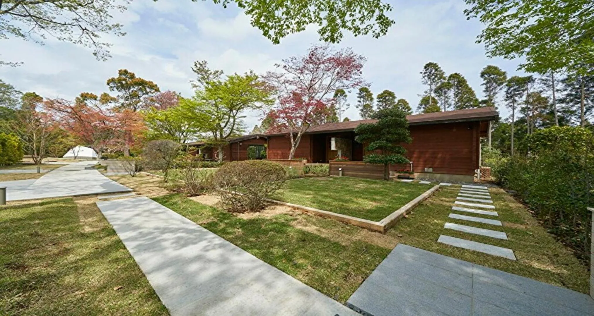 Property building in Resol no Mori