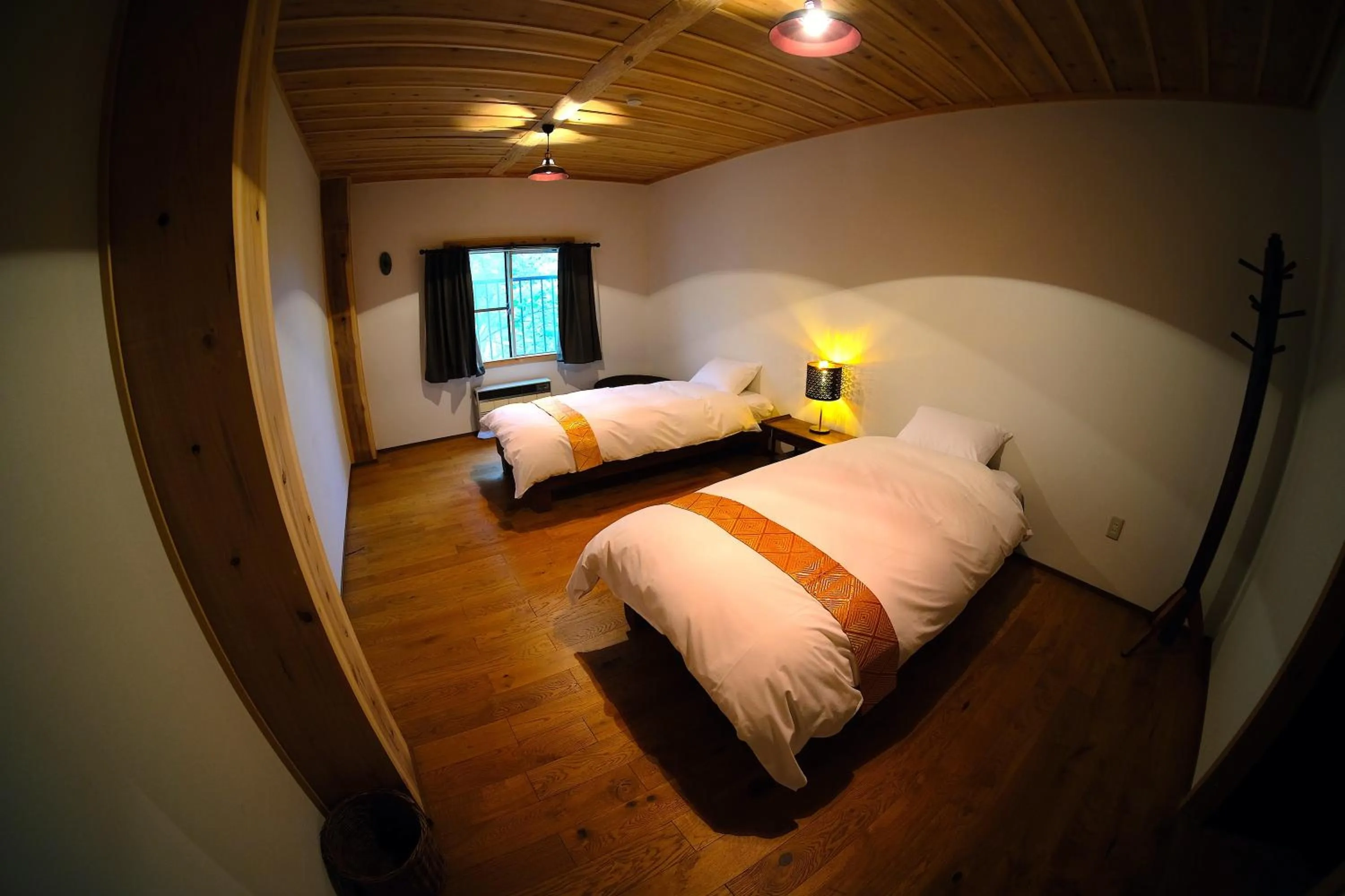 Bed in HA-MON Slope Side Hotel and Private Chalet