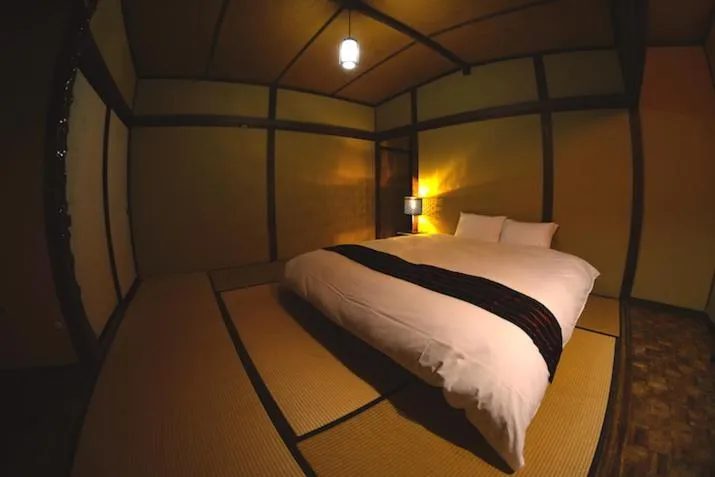 Bed in HA-MON Slope Side Hotel and Private Chalet