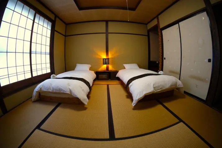 Bed in HA-MON Slope Side Hotel and Private Chalet