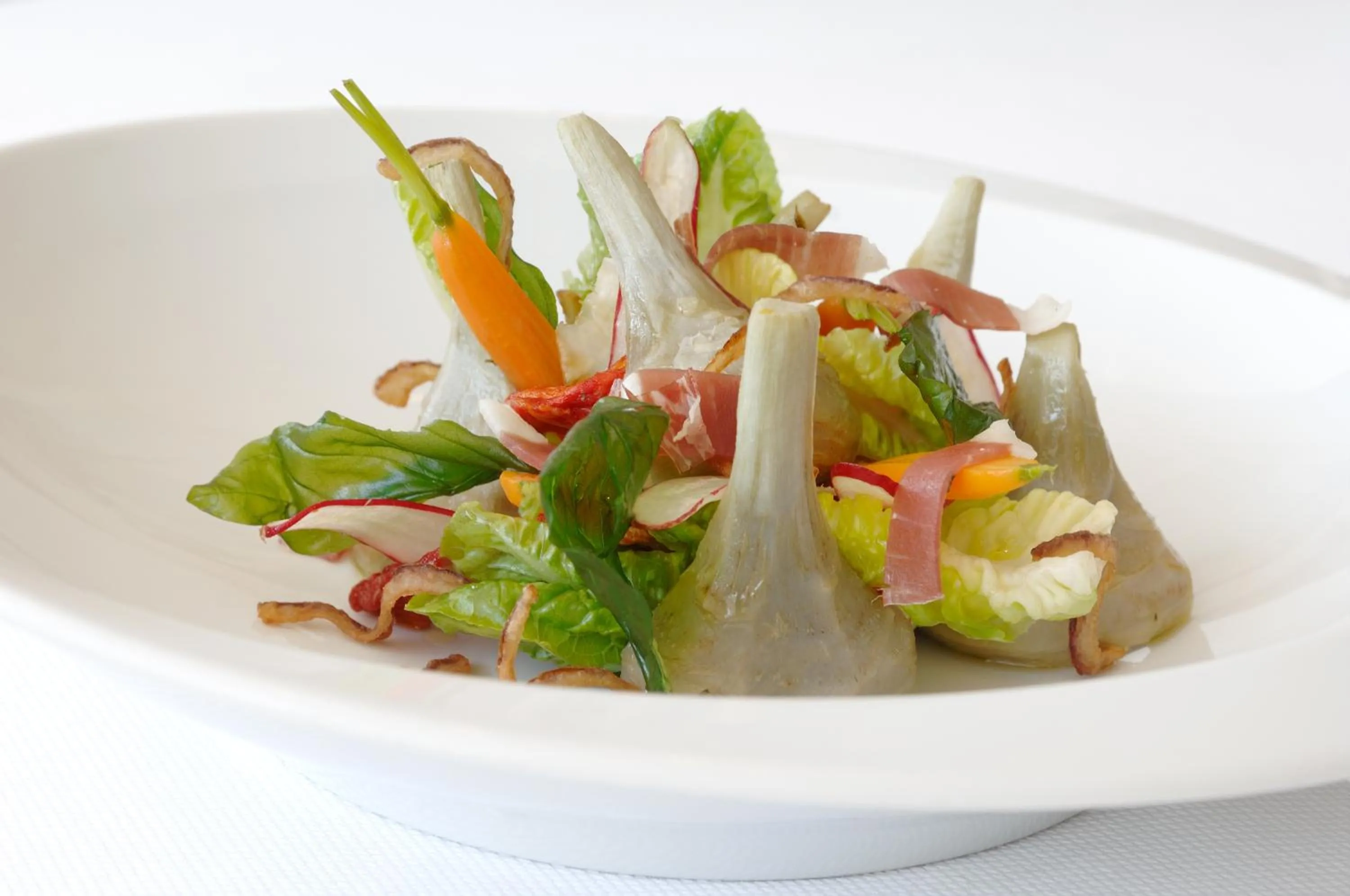 Restaurant/places to eat in Hôtel Le Bailli De Suffren