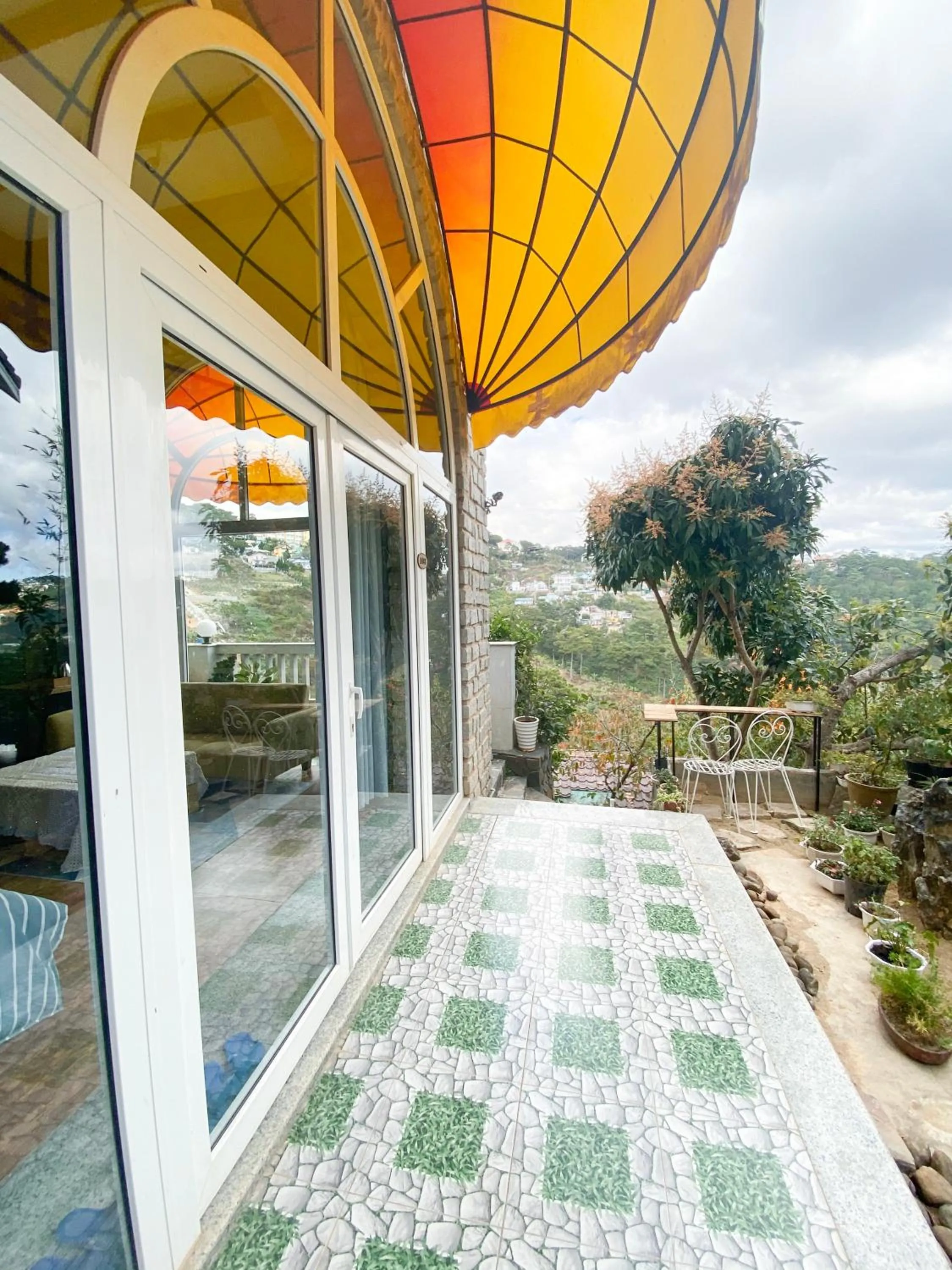 Facade/entrance in An Yên Villa Đà Lạt