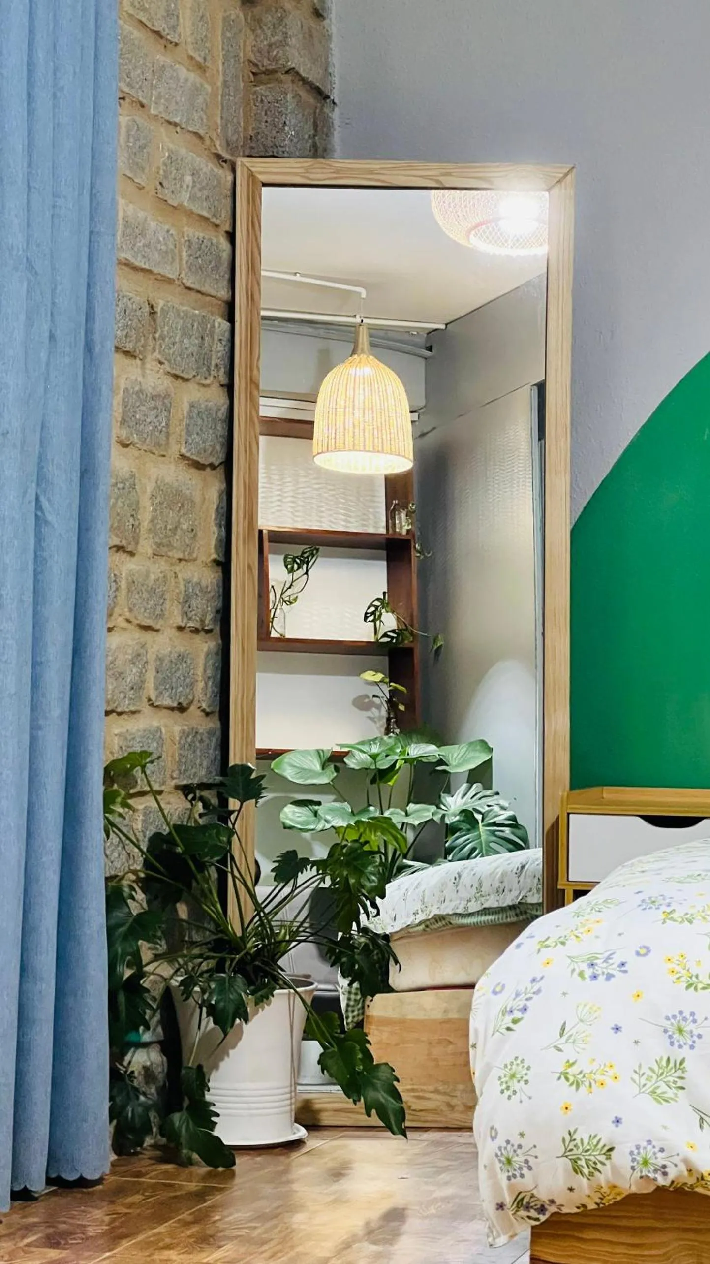 Communal lounge/ TV room, Bed in An Yên Villa Đà Lạt