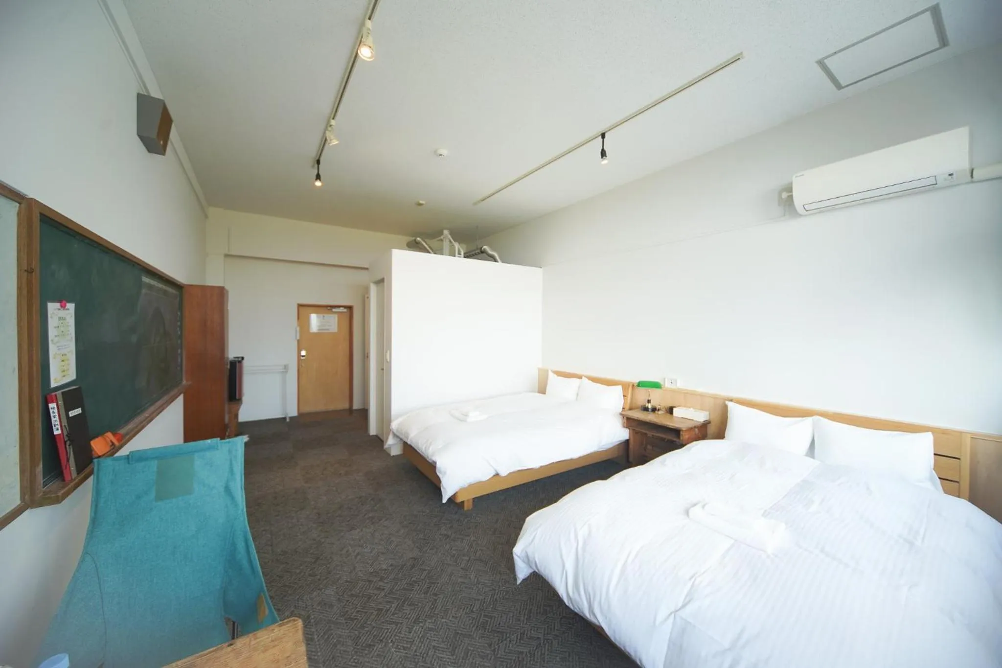 Bed in YUKUSA OHSUMI UMI no GAKKO