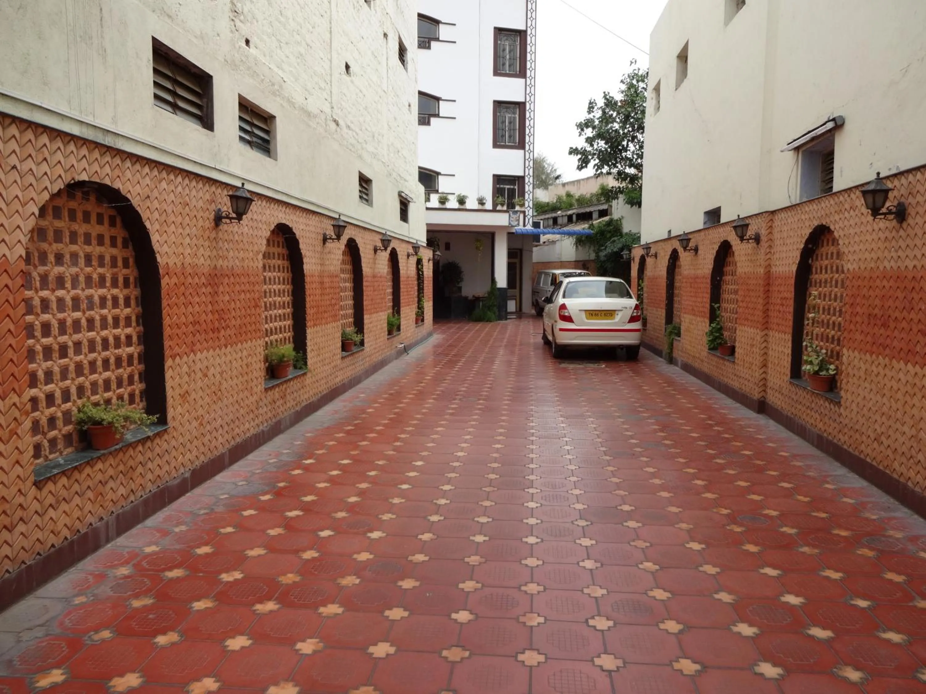 Hotel Nahar Manchester Inn