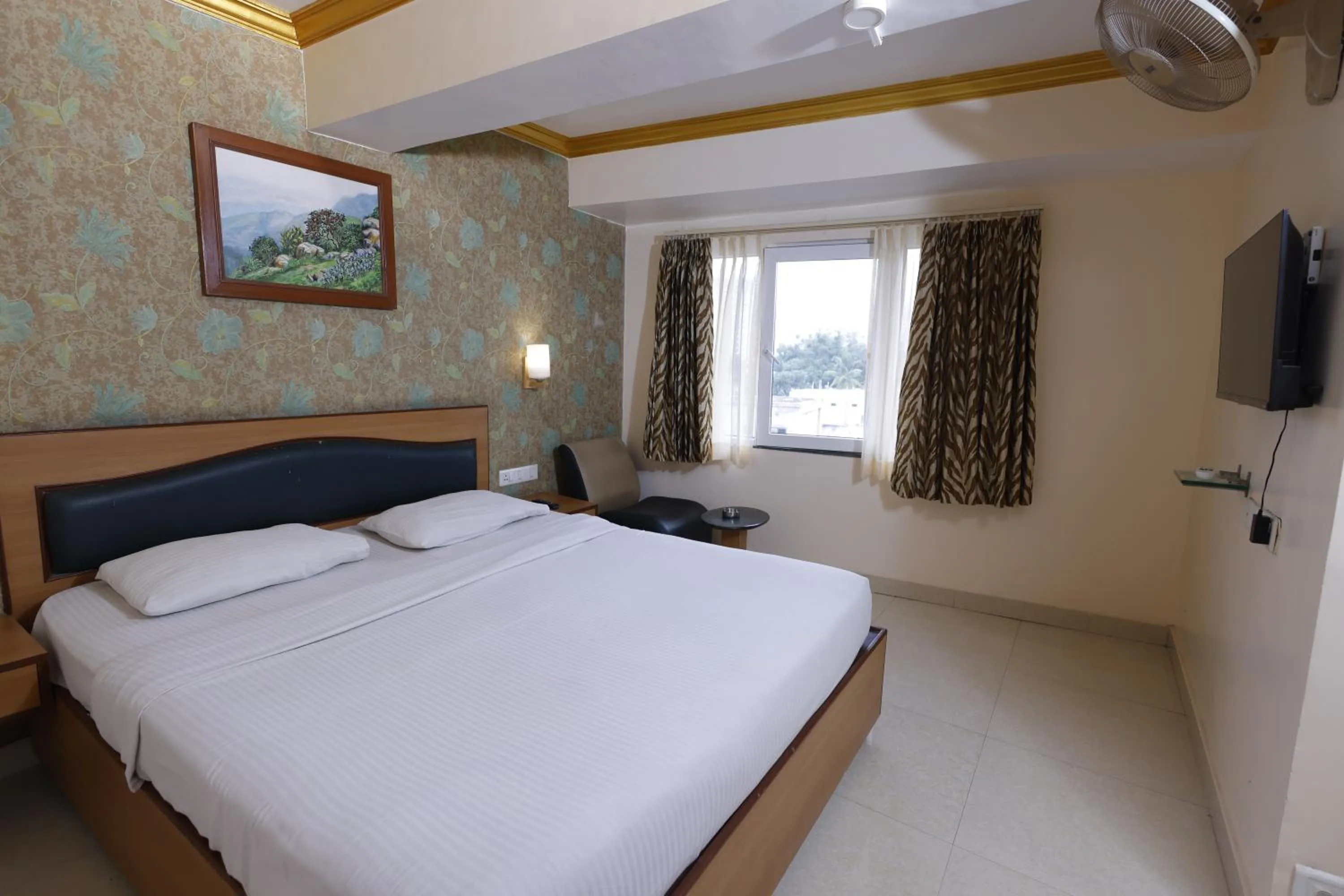 Bed in Hotel Nahar Manchester Inn