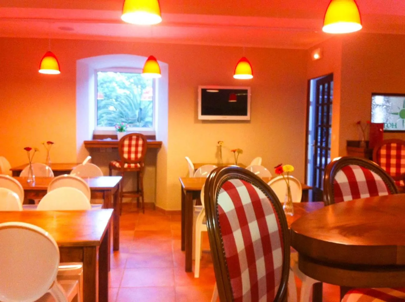 Restaurant/places to eat in Sud Hôtel Restaurant