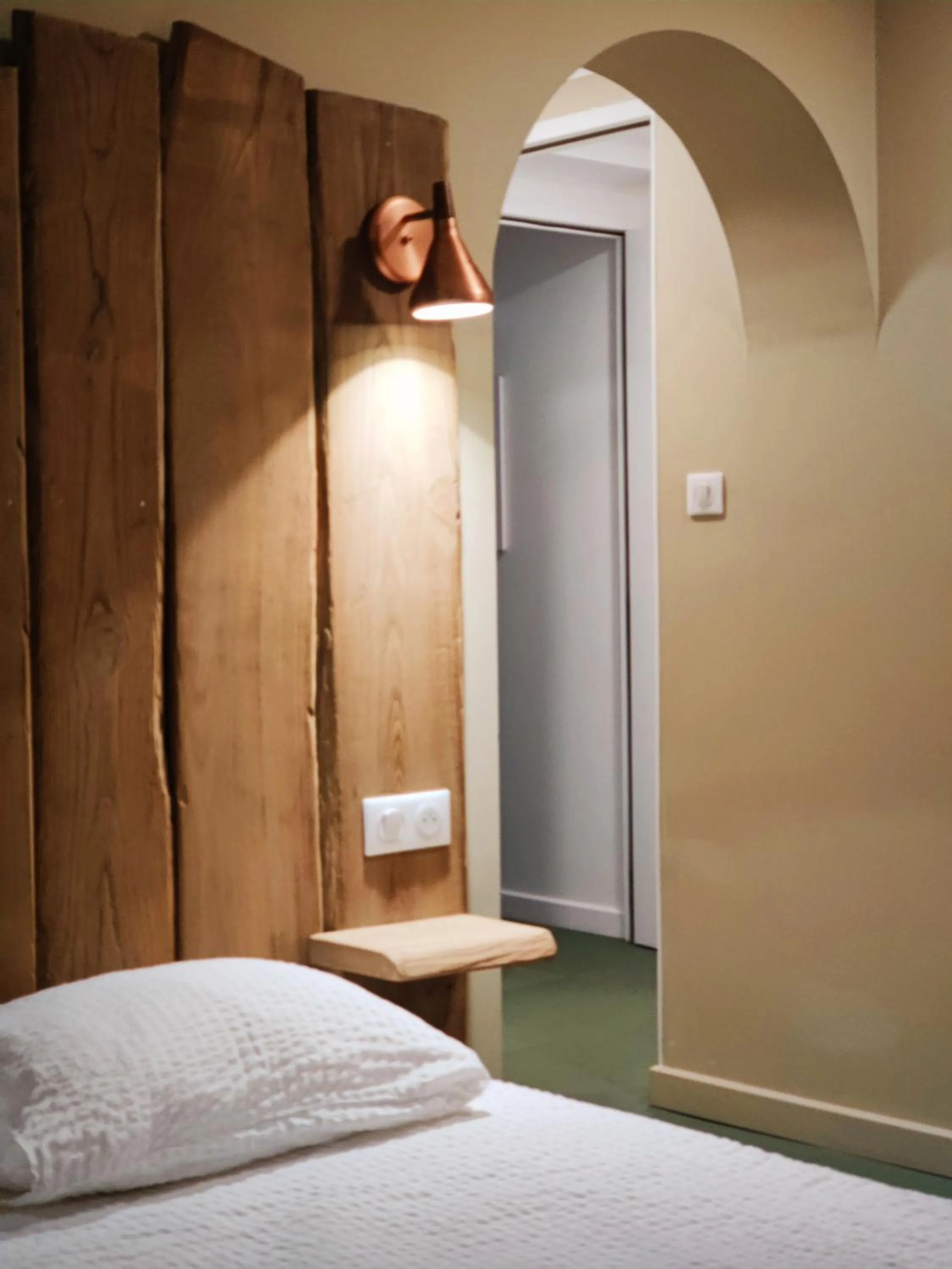 Bedroom, Bed in Sud Hôtel Restaurant