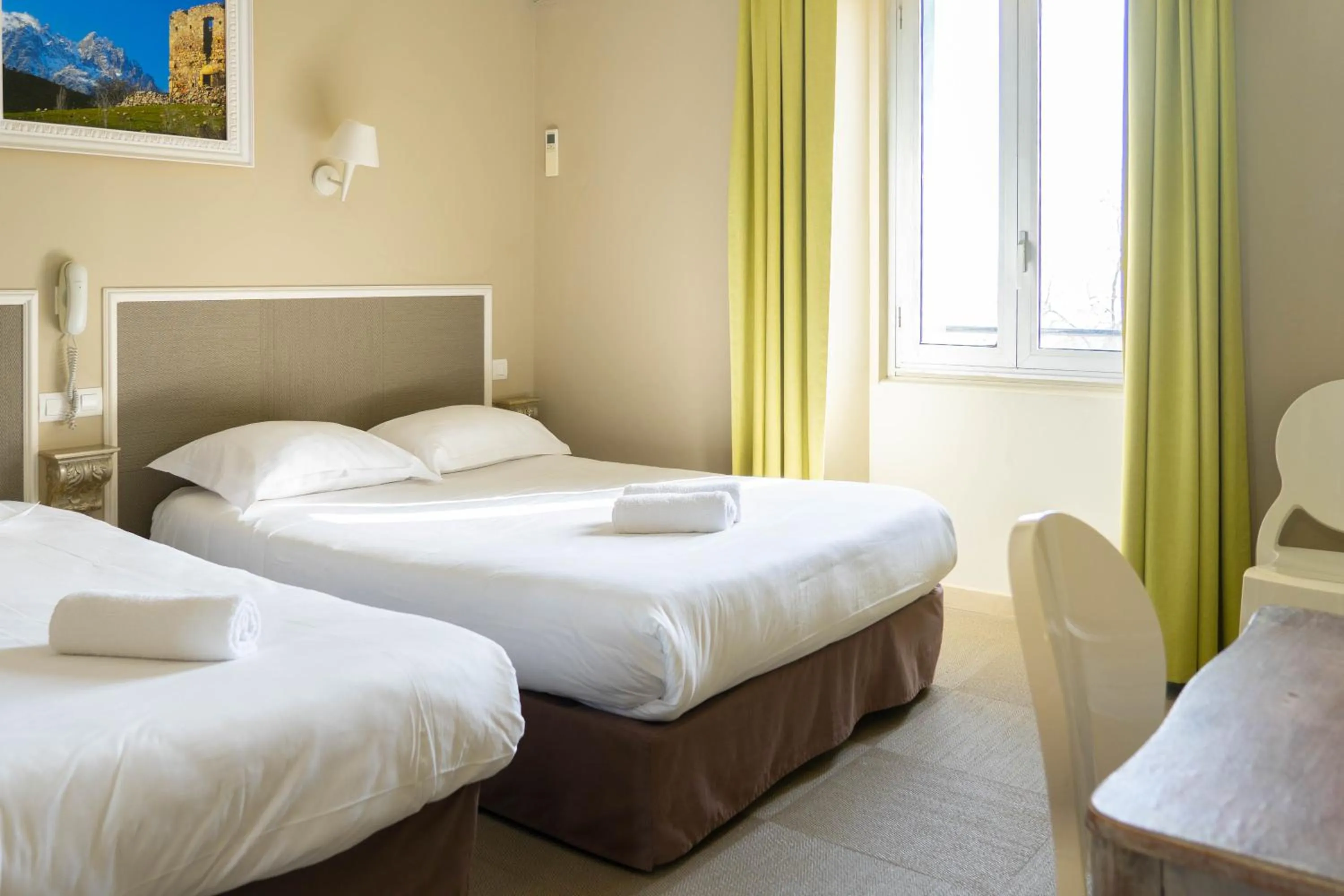 Photo of the whole room, Bed in Sud Hôtel Restaurant