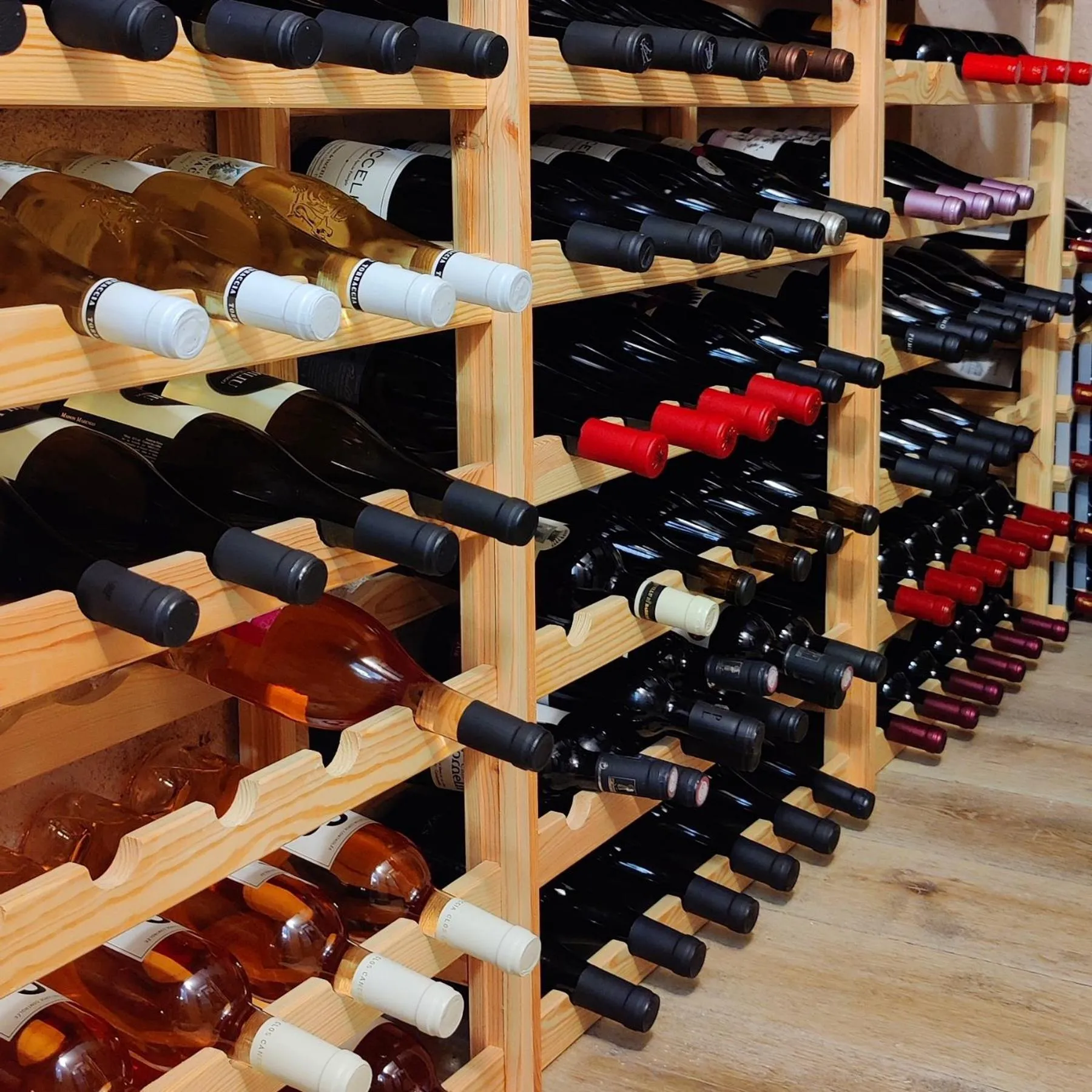 Alcoholic drinks in Sud Hôtel Restaurant