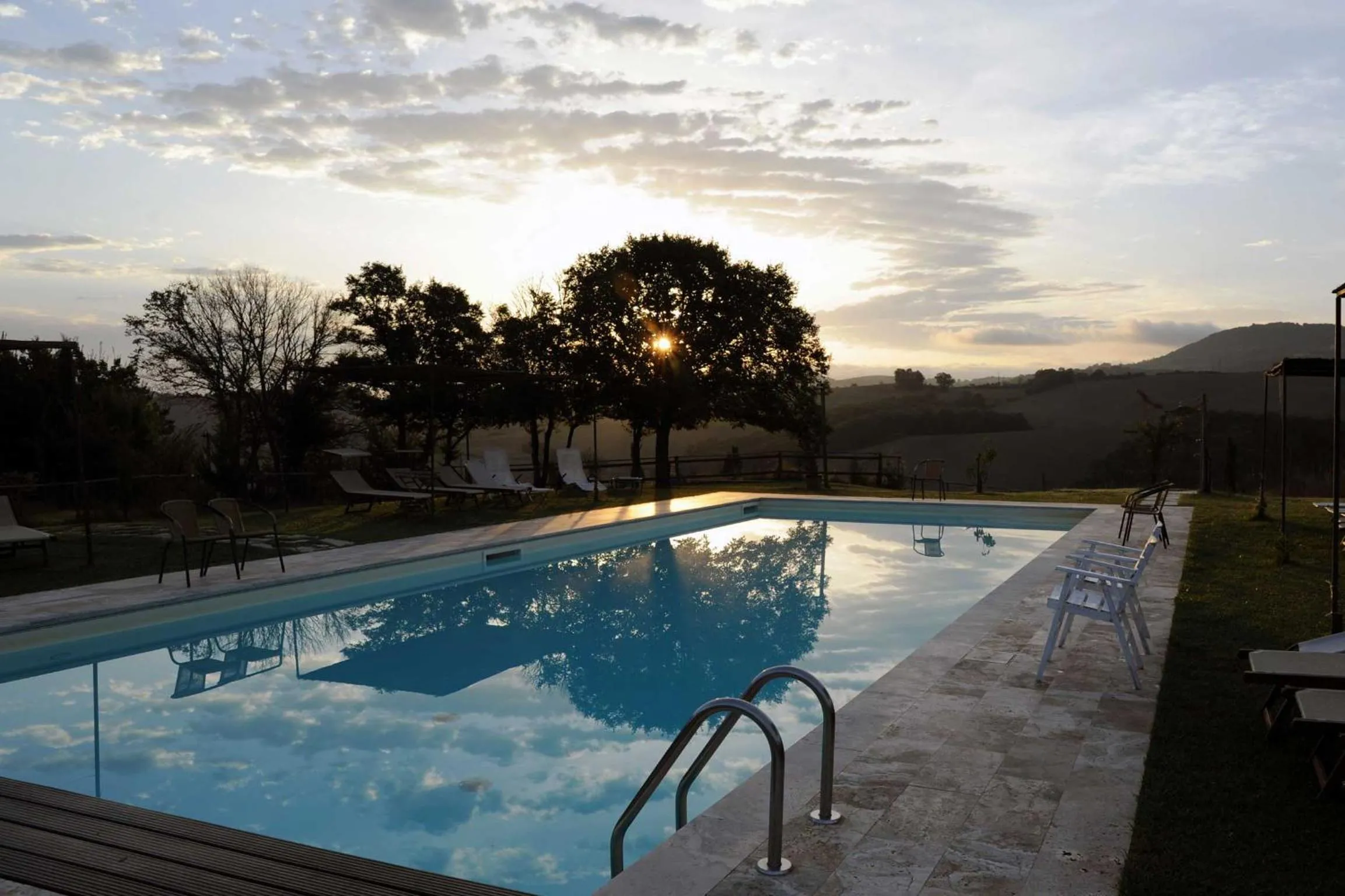 Swimming pool in Casale Refoli