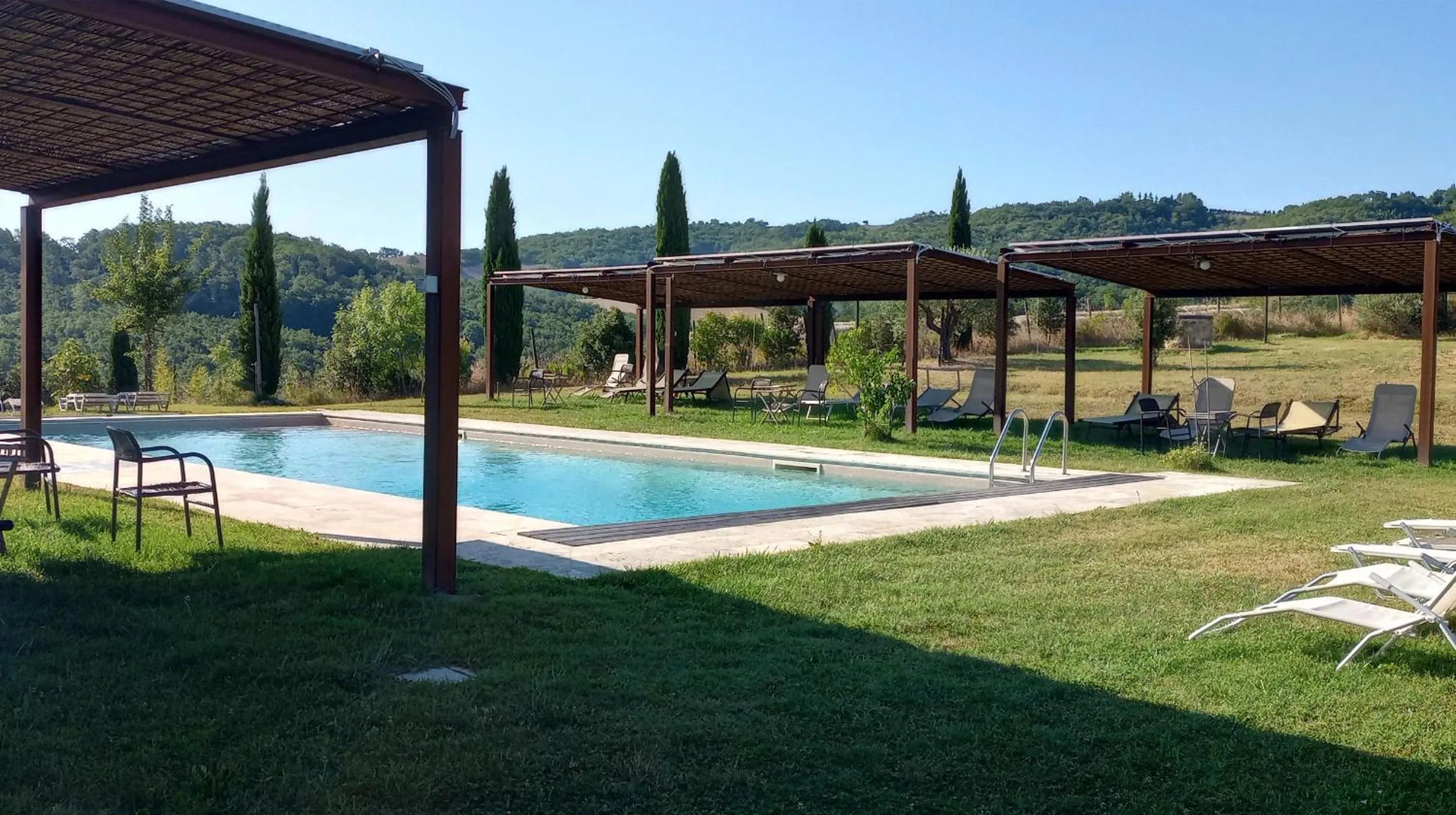 Pool view in Casale Refoli