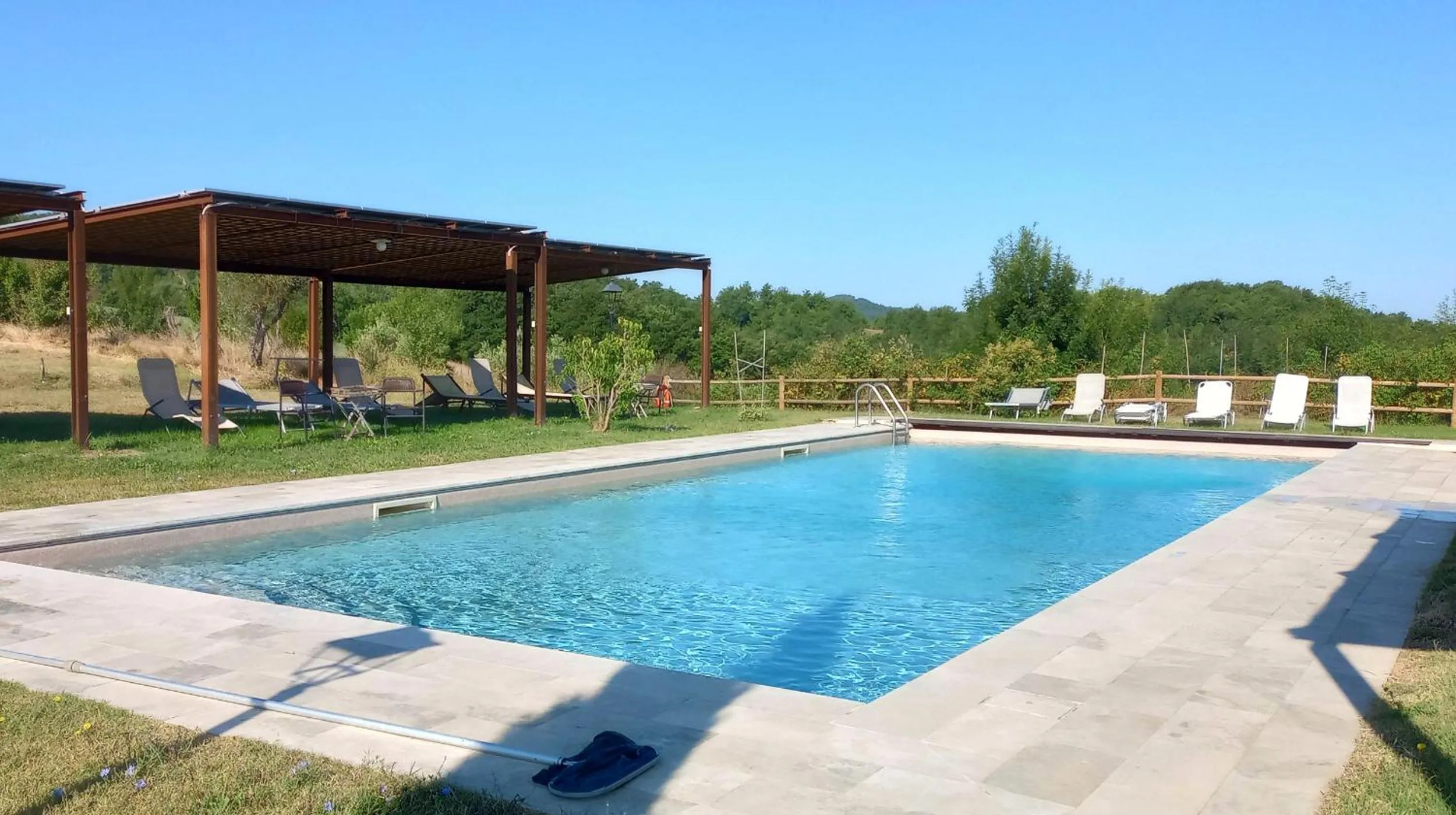 Swimming pool in Casale Refoli