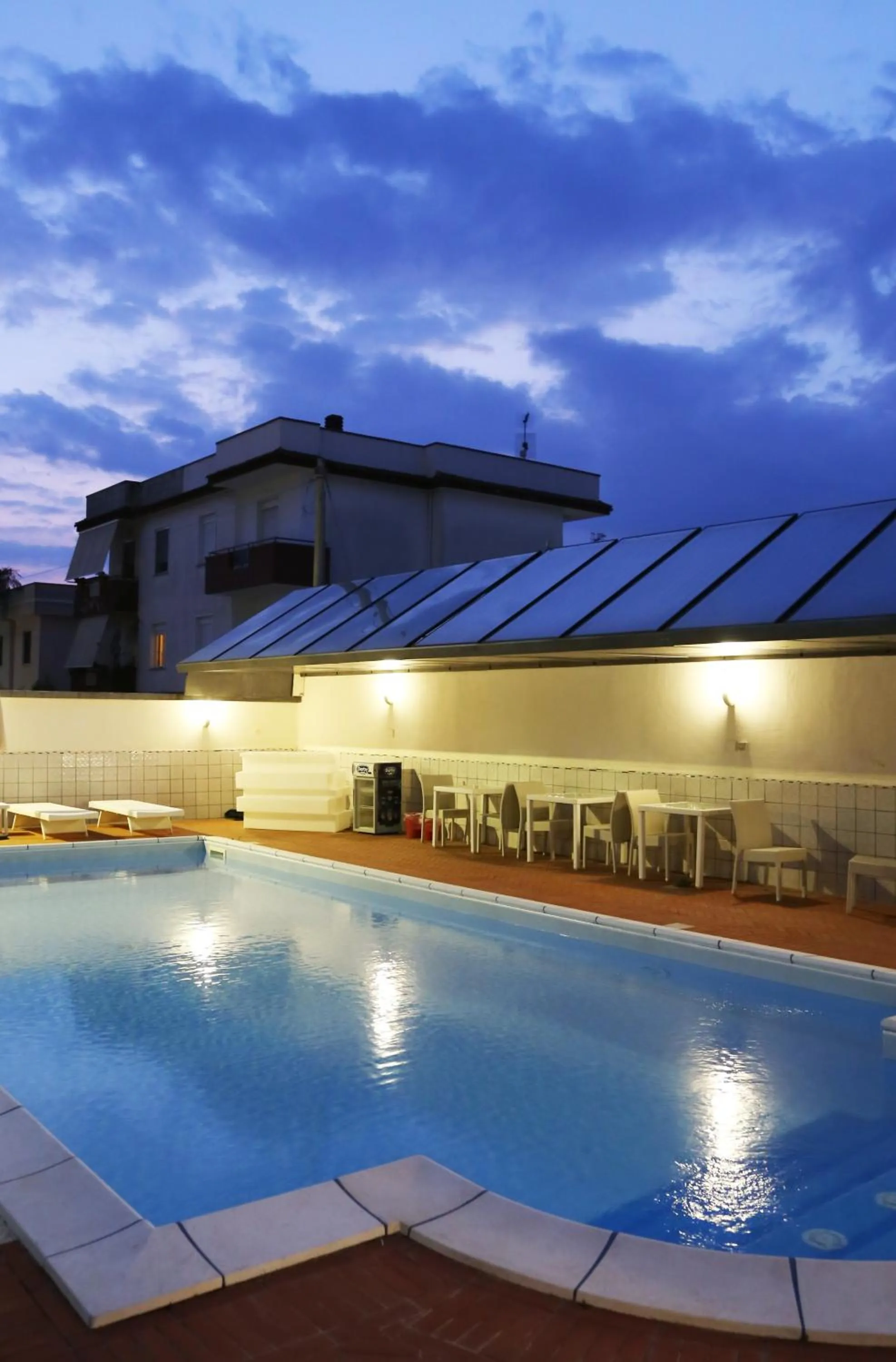 Swimming pool in Hotel Resort Il Panfilo