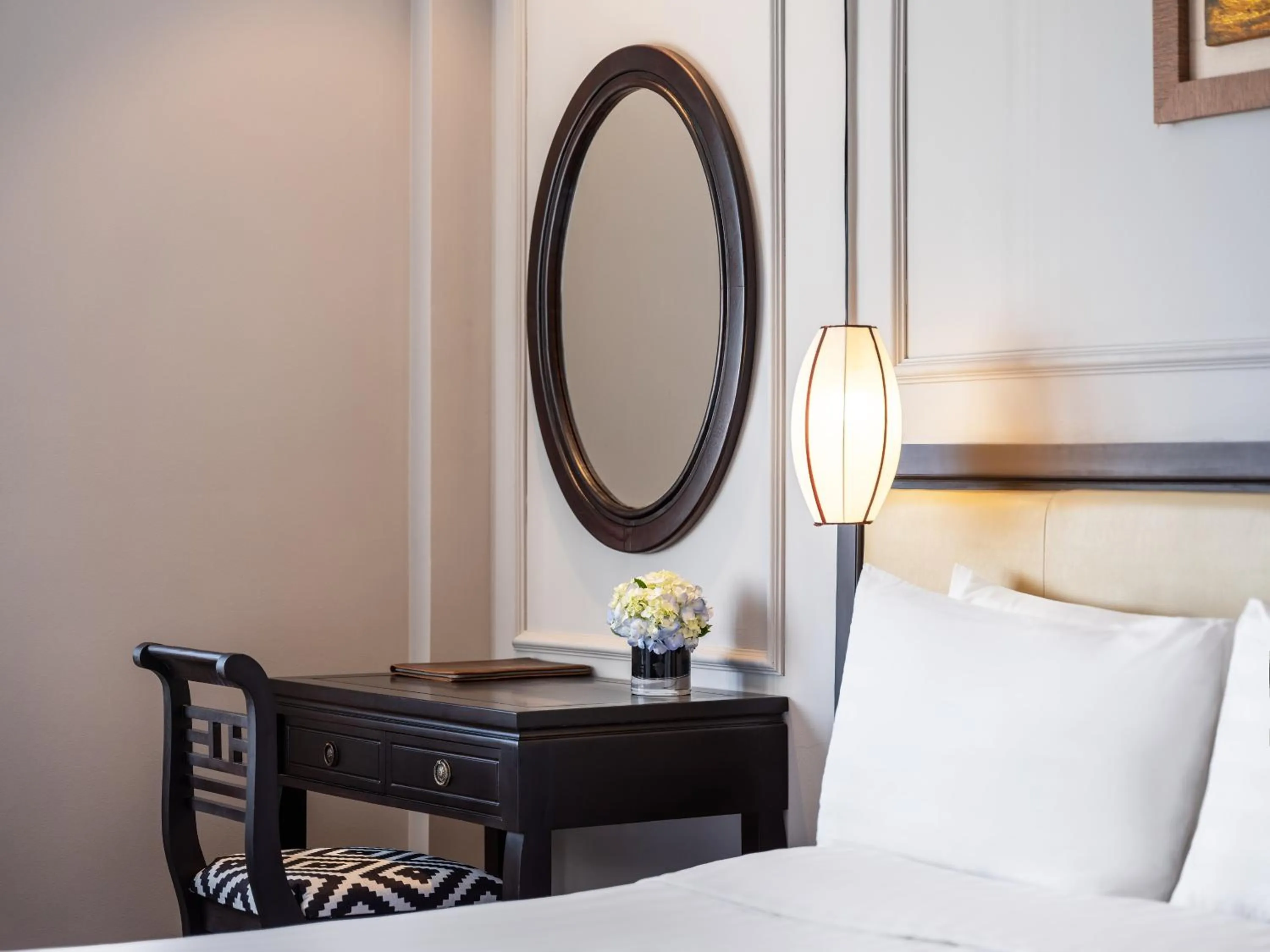 Bedroom, Bed in Hue Serene Palace Hotel