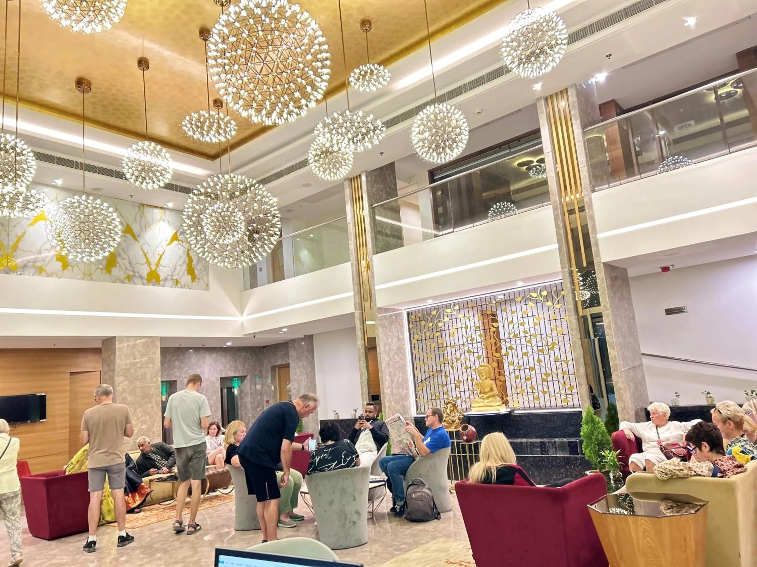 Lobby or reception in The Fern Residency Sarnath