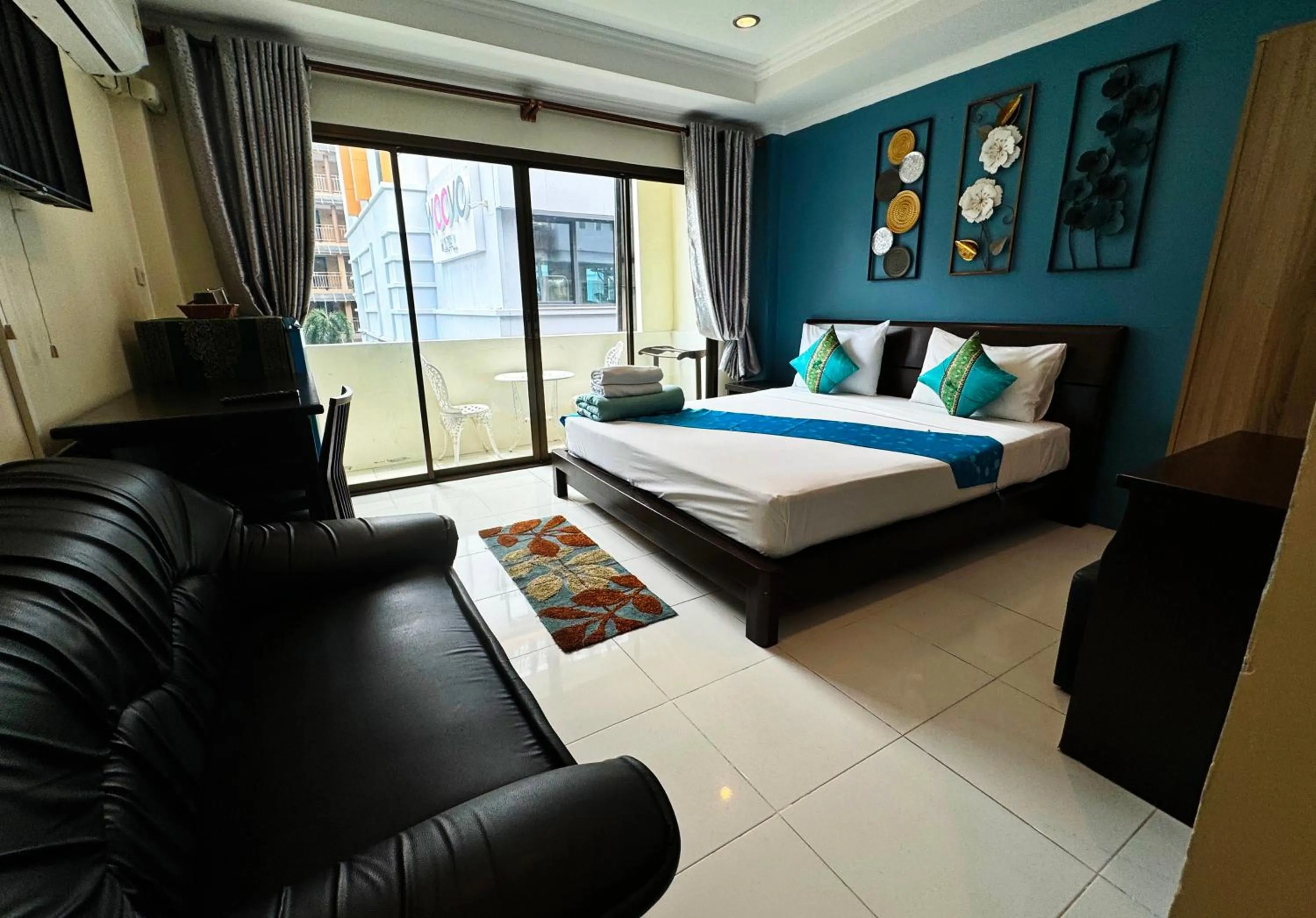 Seating area, Bed in Sky Silk Decoration House