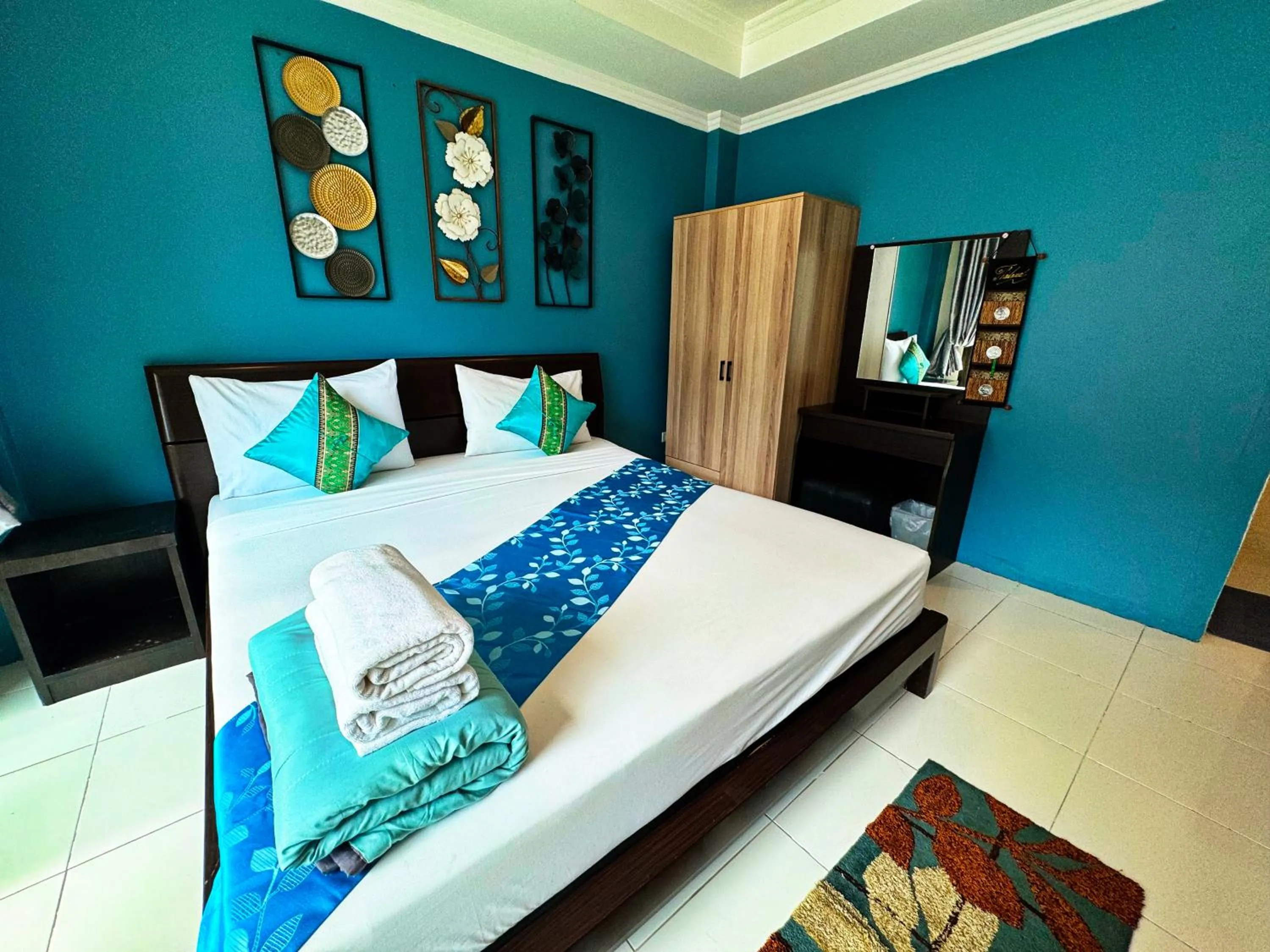 Bed in Sky Silk Decoration House