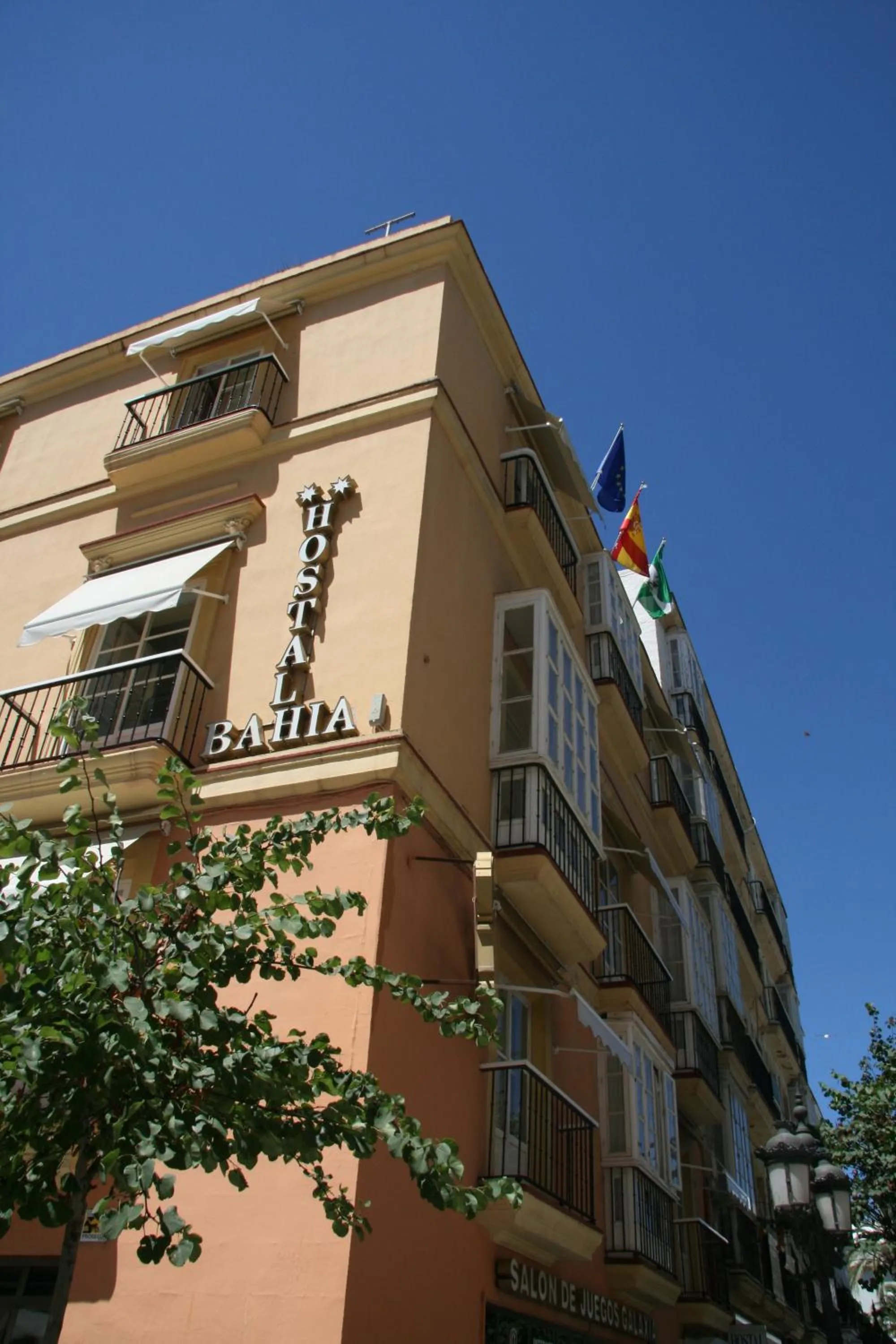 Facade/entrance in Hostal Bahía