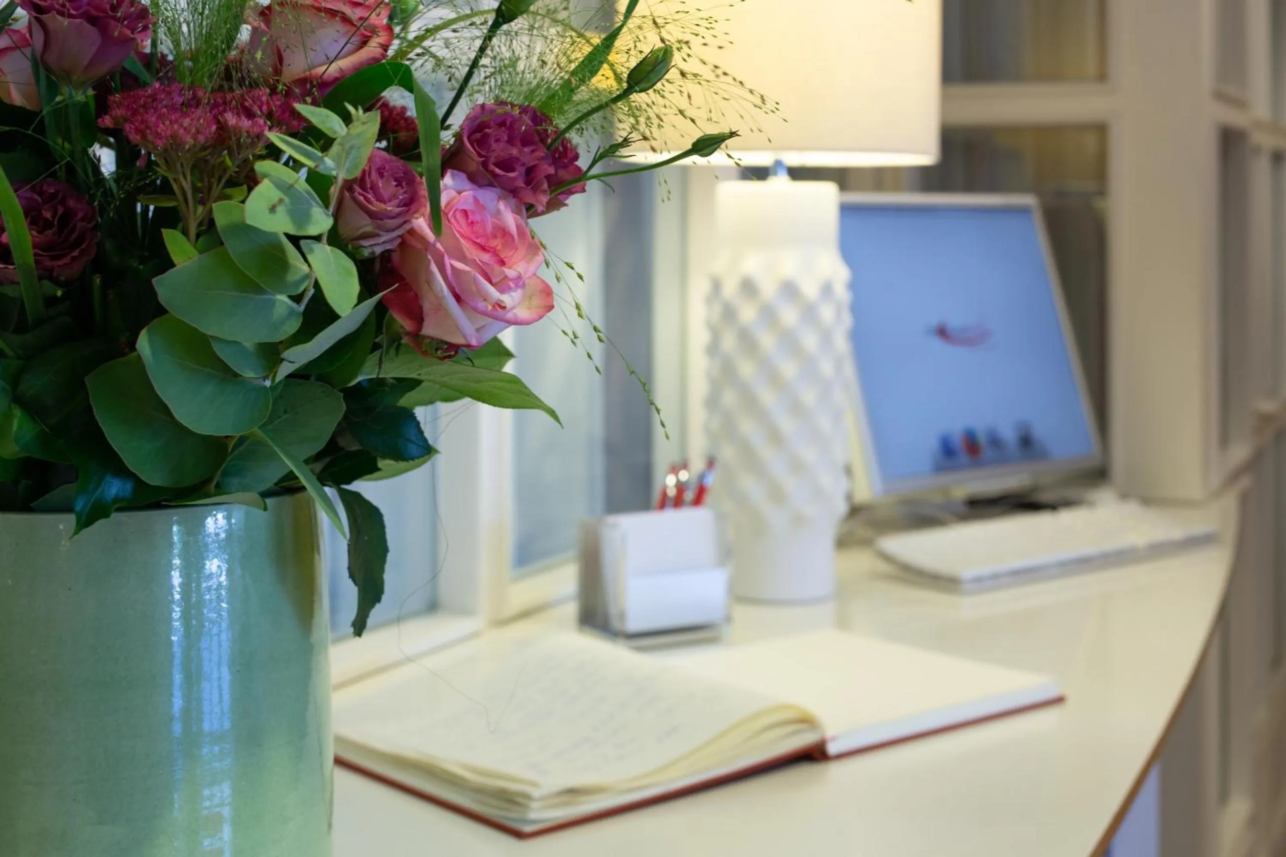 Lobby or reception in Stadthaushotel Hamburg - Inklusionshotel