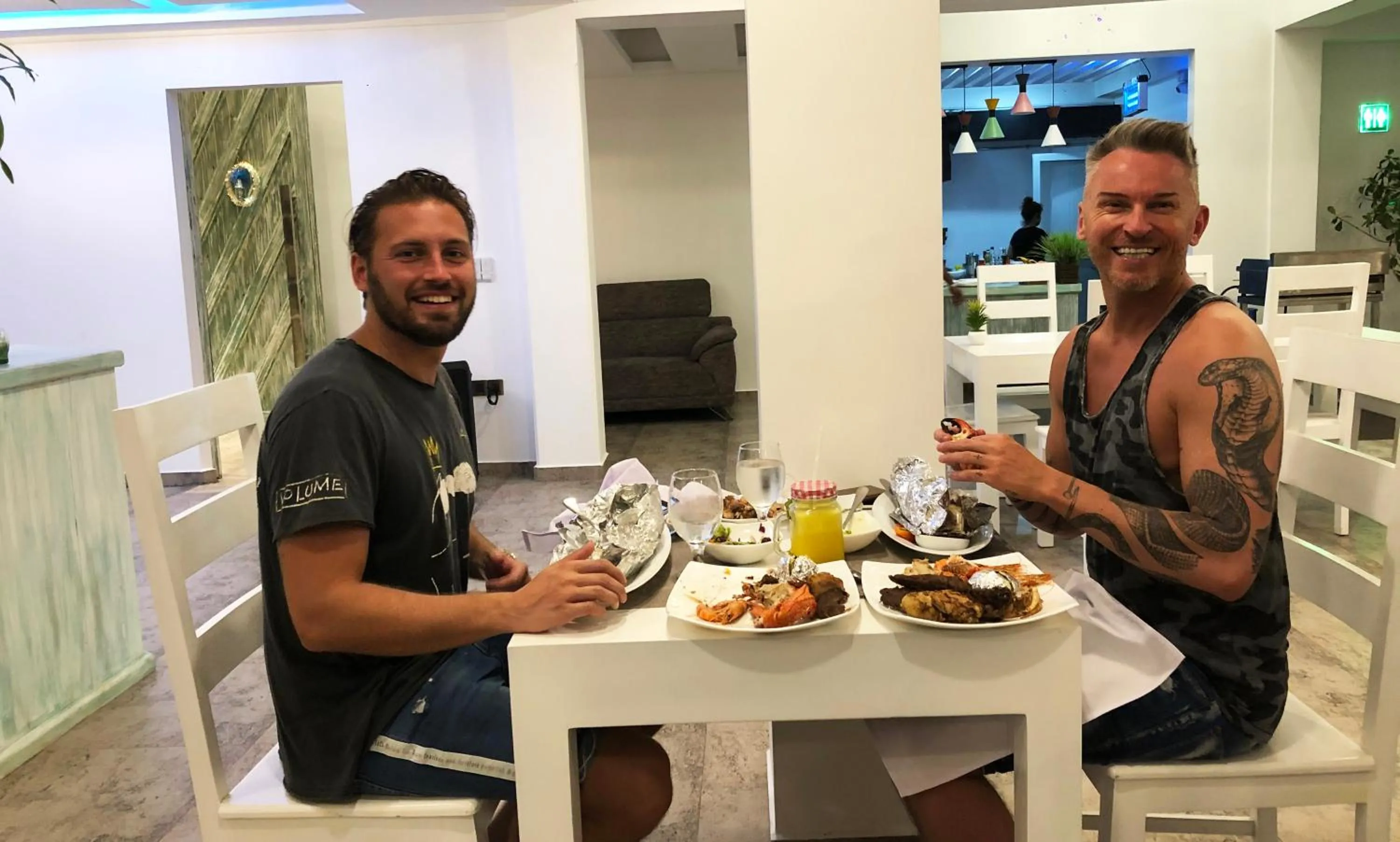 group of guests in de MODA Boutique Hotel Galle