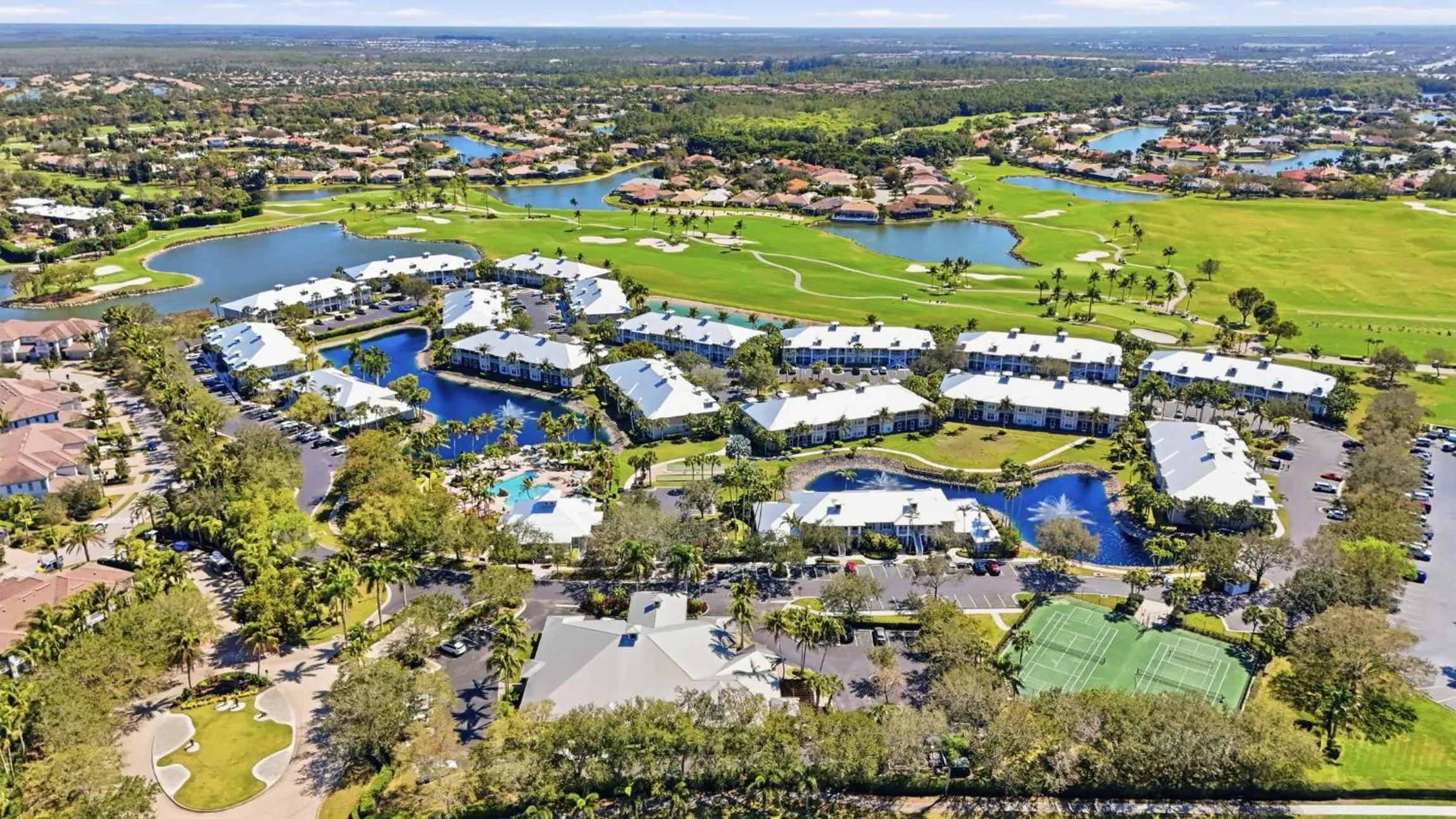 GreenLinks Golf Villas at Lely Resort