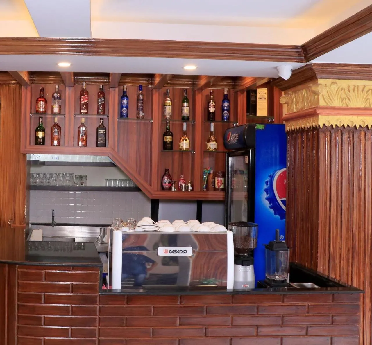 Restaurant/places to eat in Satkar Hotel and Spa