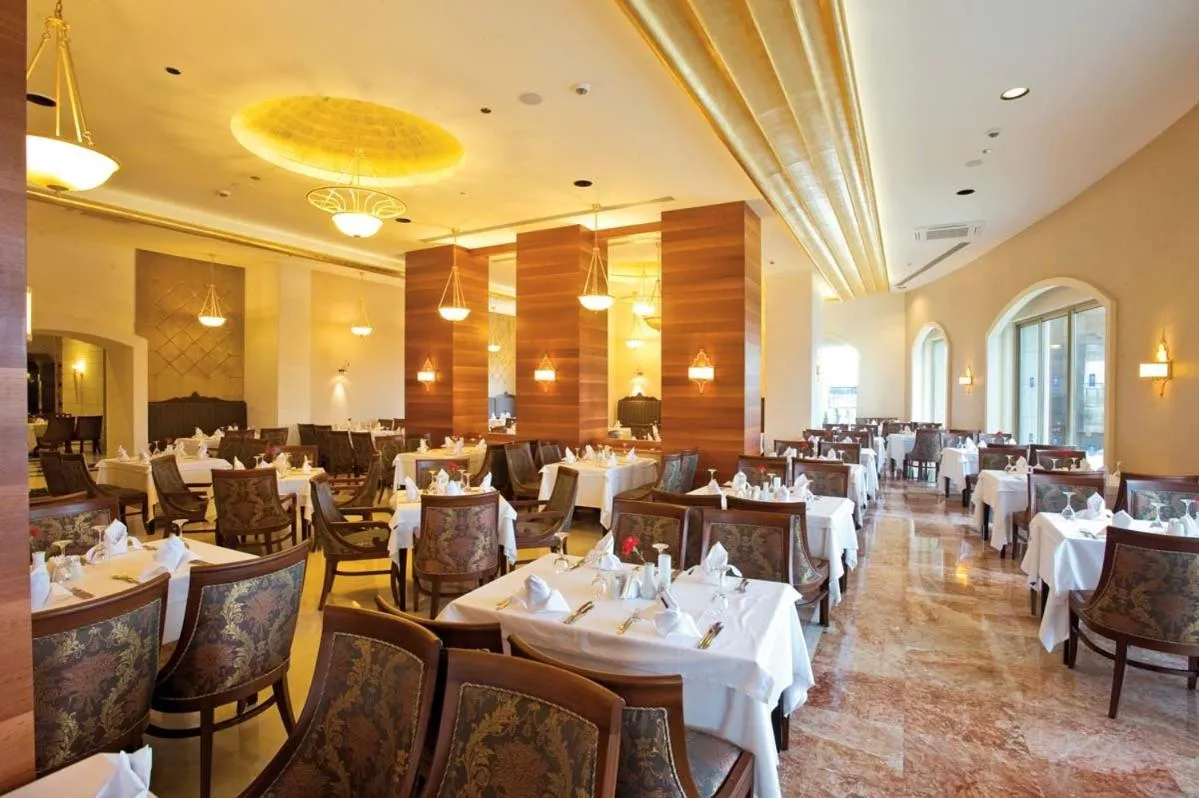 Restaurant/places to eat in Melas Lara Hotel