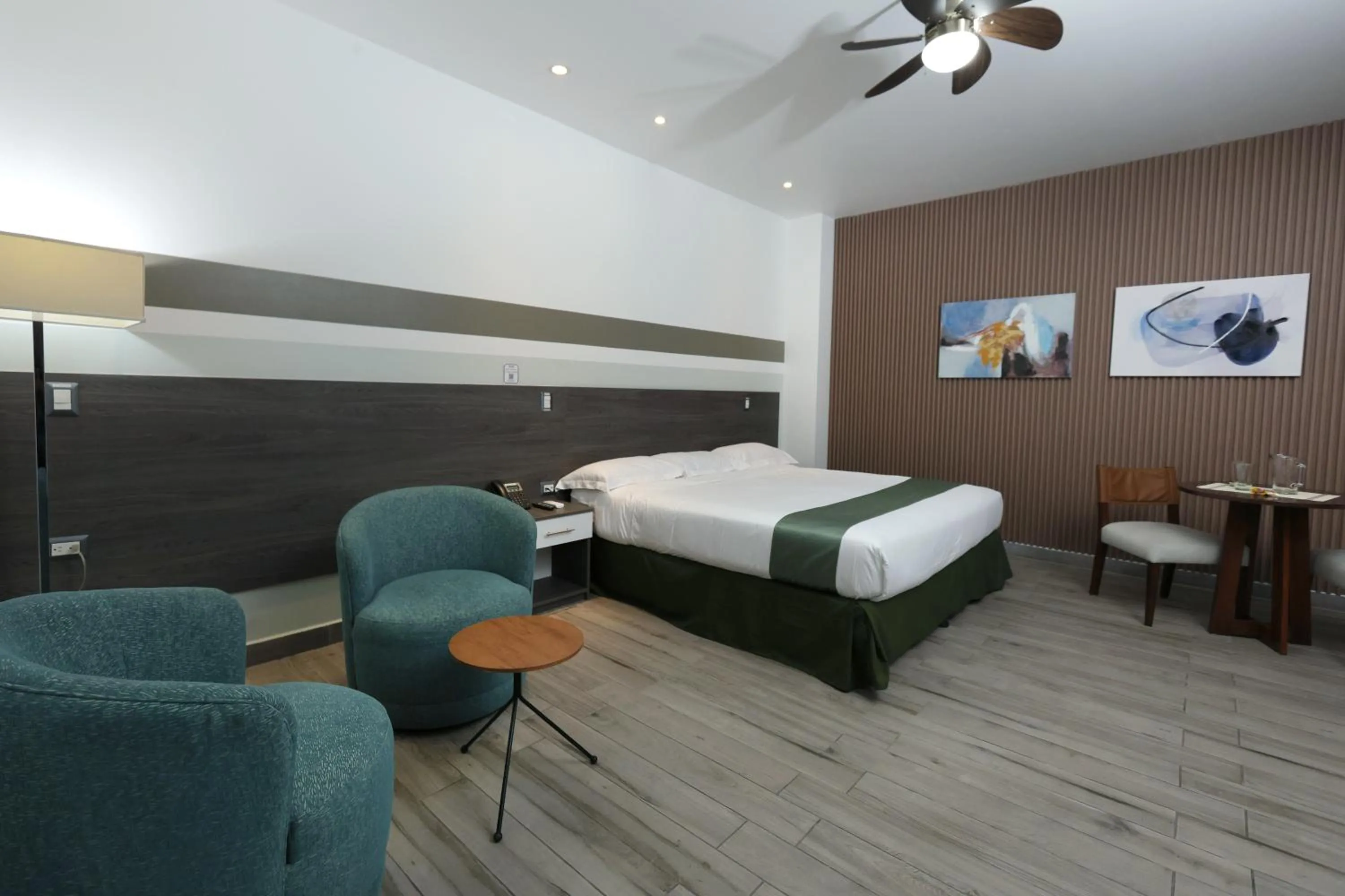 Bed in Hotel Cultura Plaza