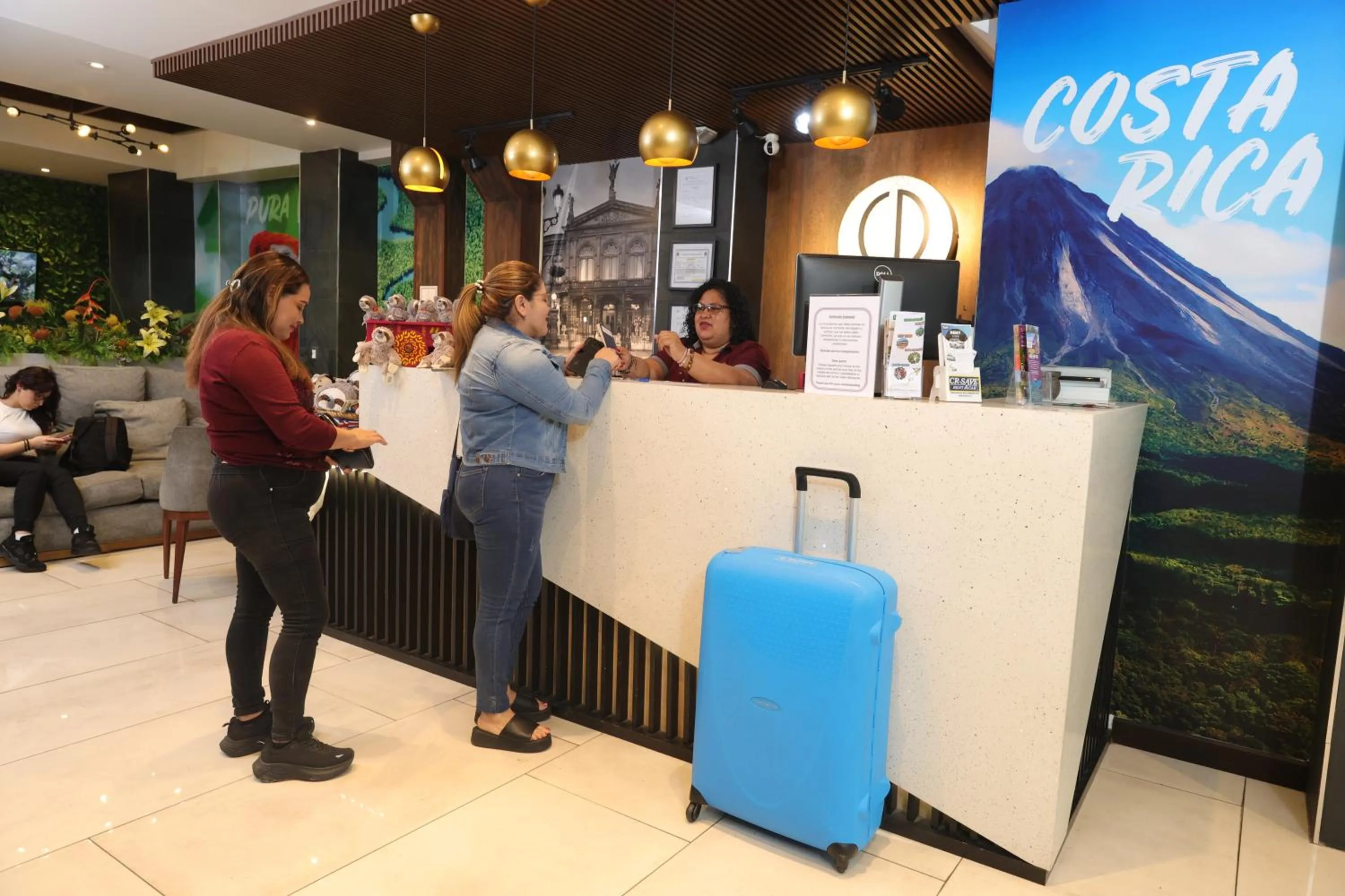 Staff in Hotel Cultura Plaza