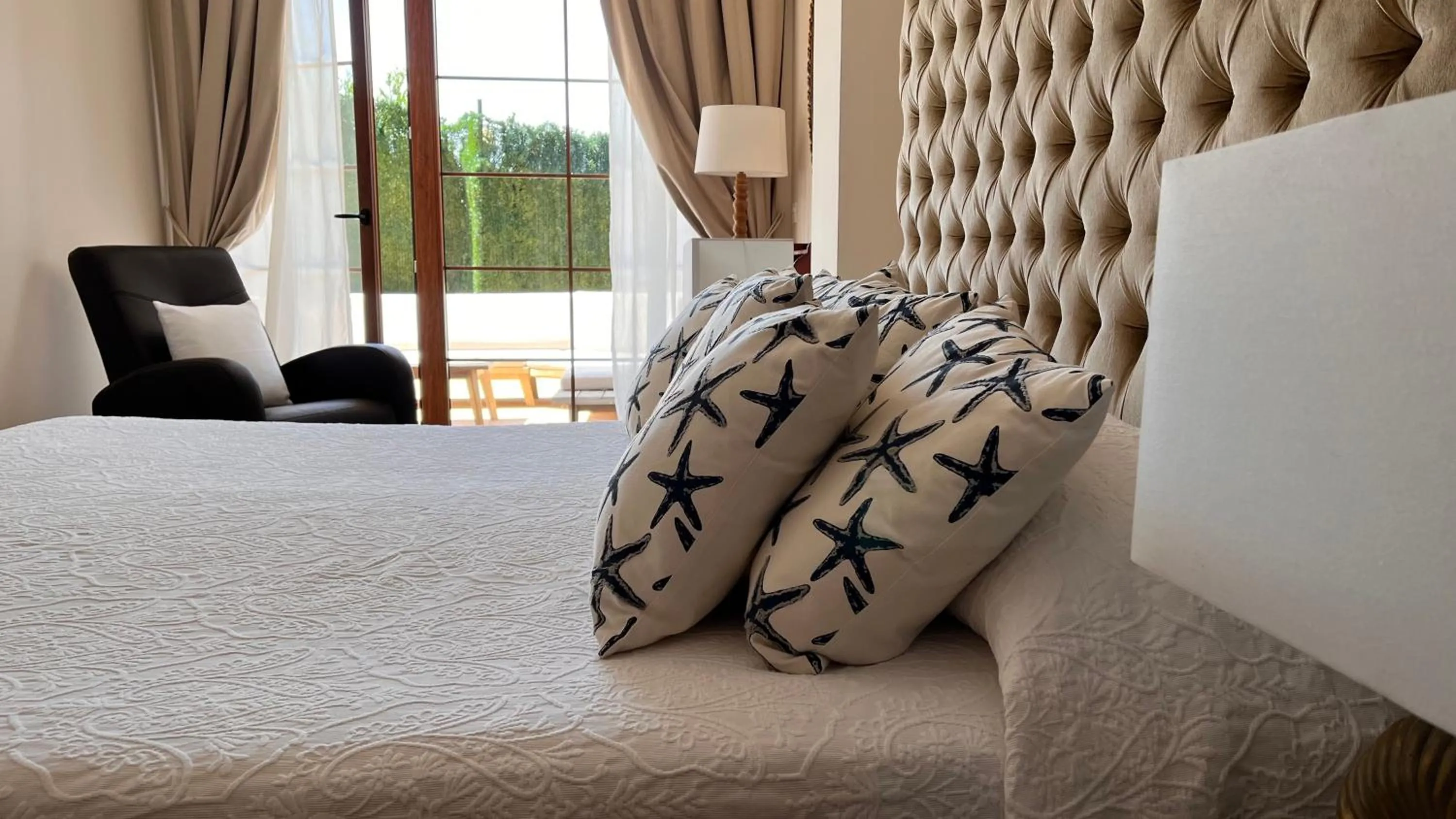 Bed in Hotel Rural Playa de Aguilar